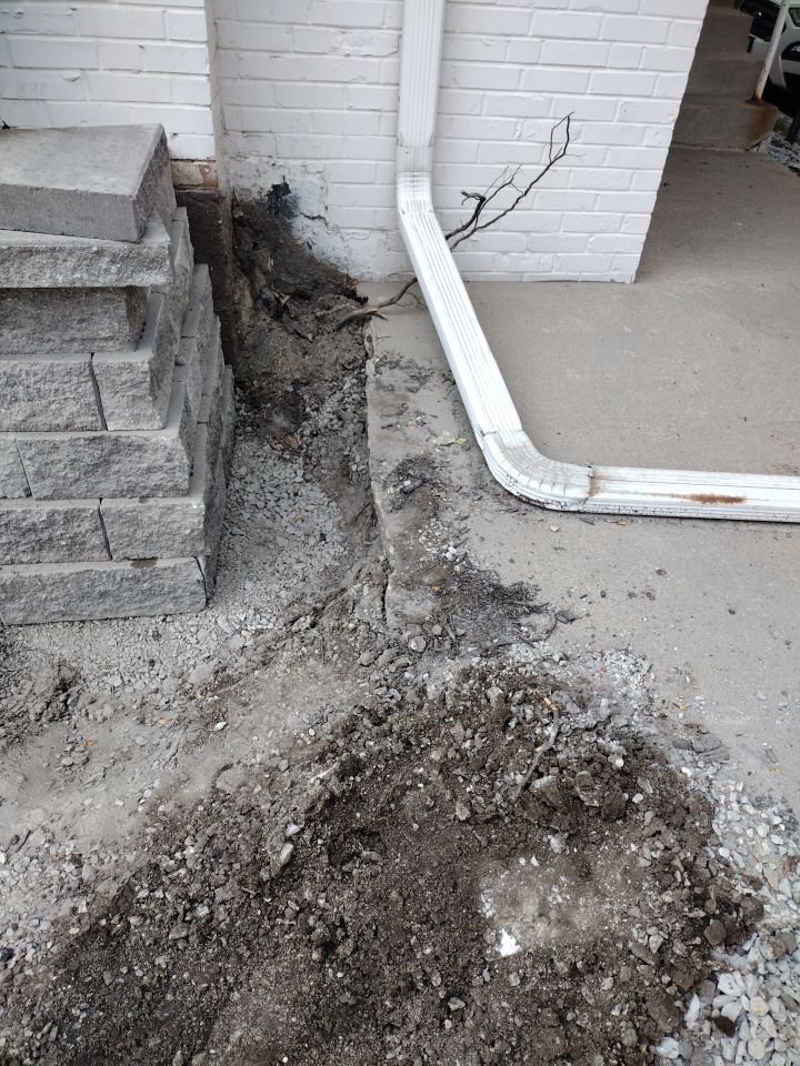 Replacement of existing retaining wall.  by New Horizon Landscapes