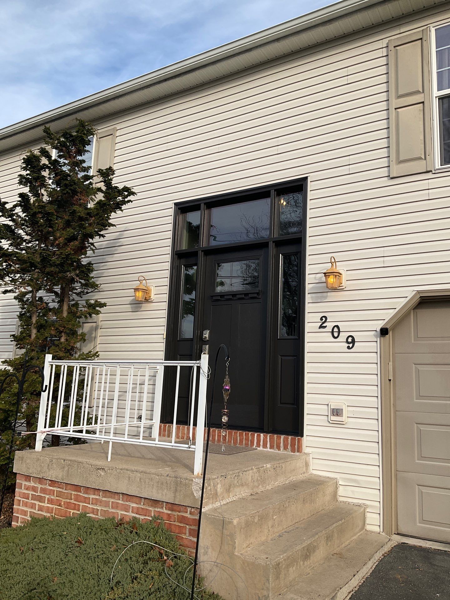 "🚪✨ Out with the old, in with the bold! Esh Builders just upgraded another customer's home to a custom Signet Entry Door by Provia MFG, blending style and durability right at your doorstep. #NewBeginnings #EshBuilders #HomeSweetHome 🏡💖" by Esh Builders