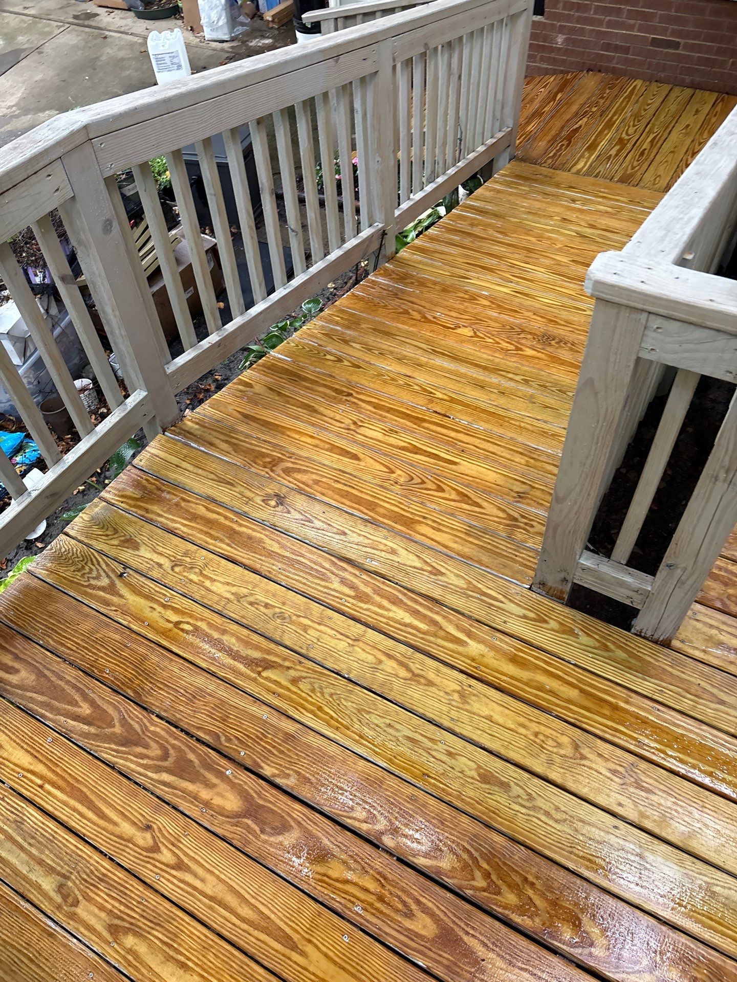 Deck using Wood Sealant by DuraSeal
