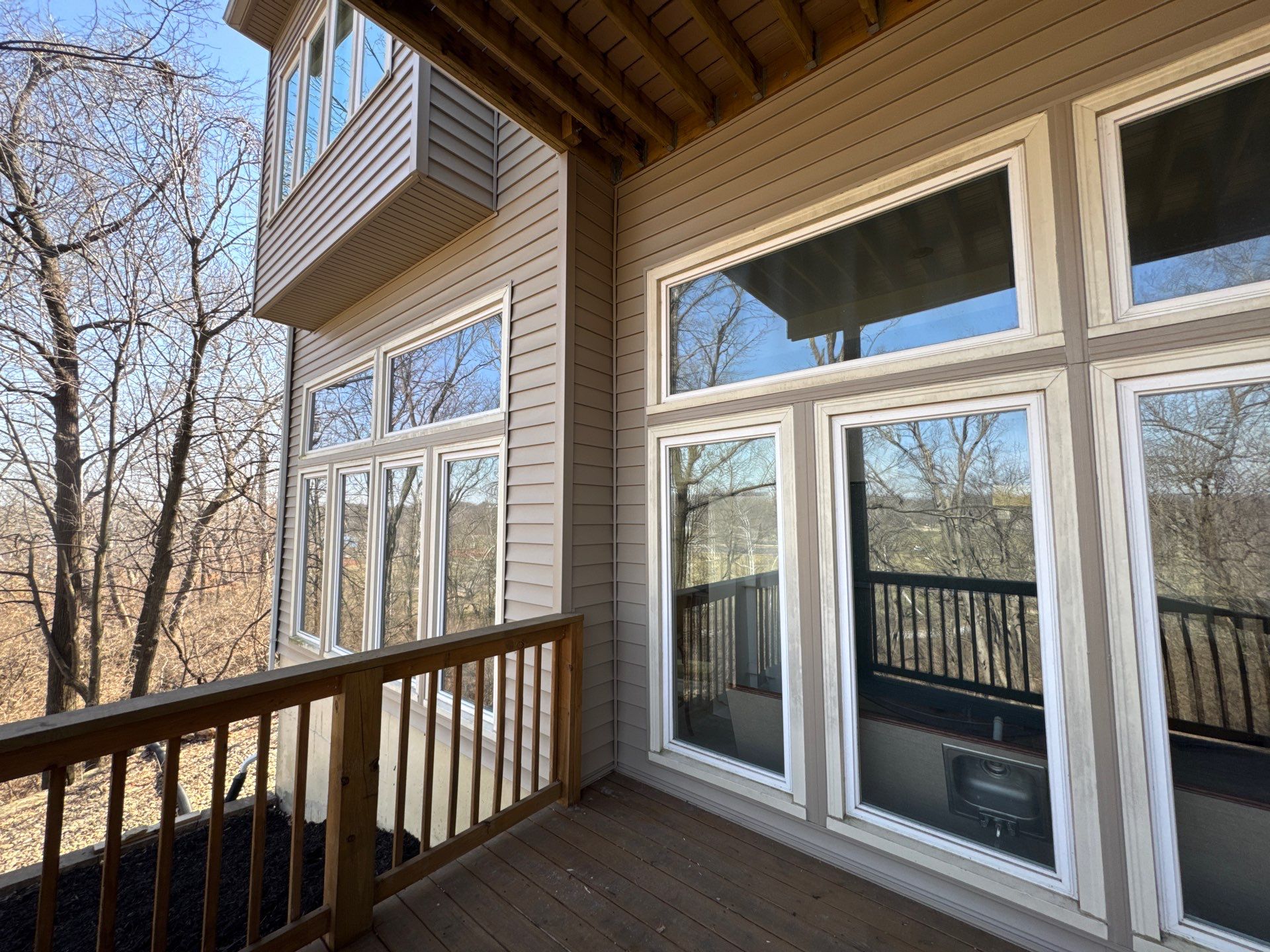 Siding Installation using Clay Market Square by EEC Windows, Siding & Roofing