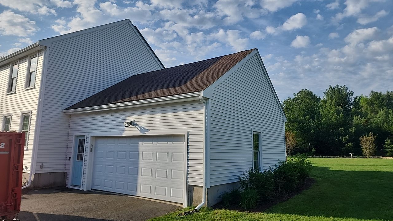 Vinyl siding and Insulation by UBrothers Construction