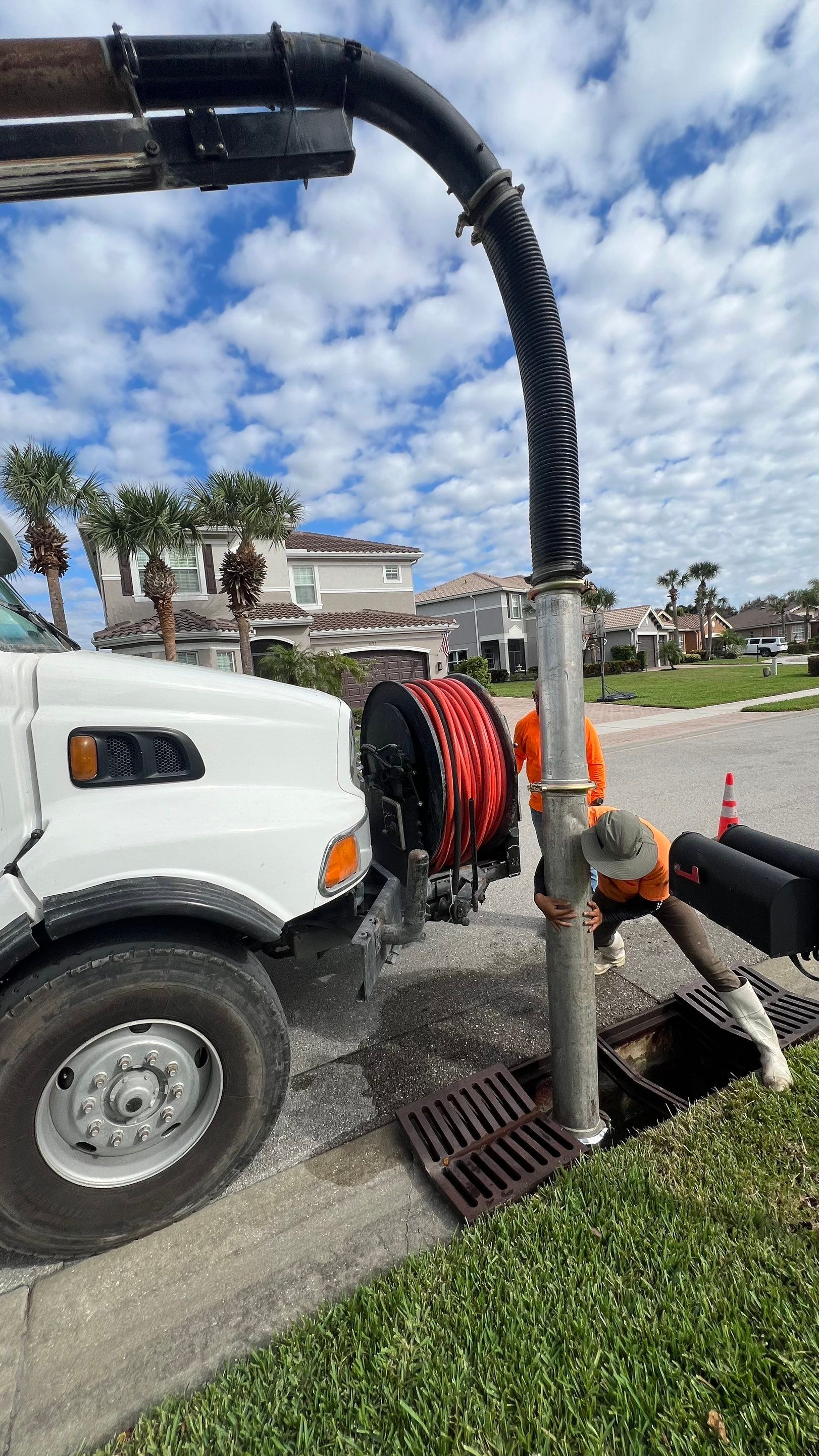 Community Stormwater System Catch Basin Cleaning by APS Power & Water