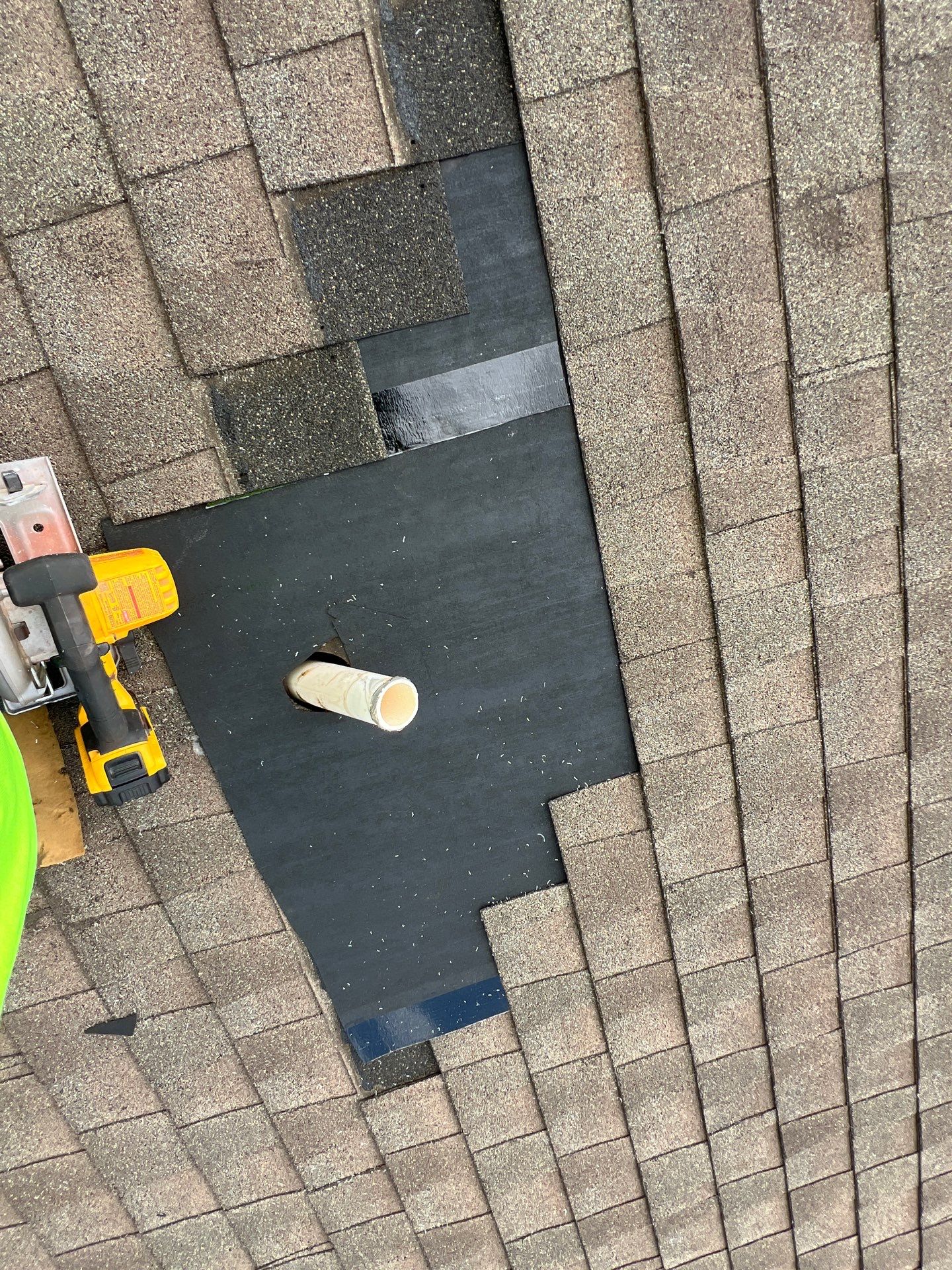 Hail Damage using Owen's Corning Duration (Lifetime) Shingles by Roof Repair Company