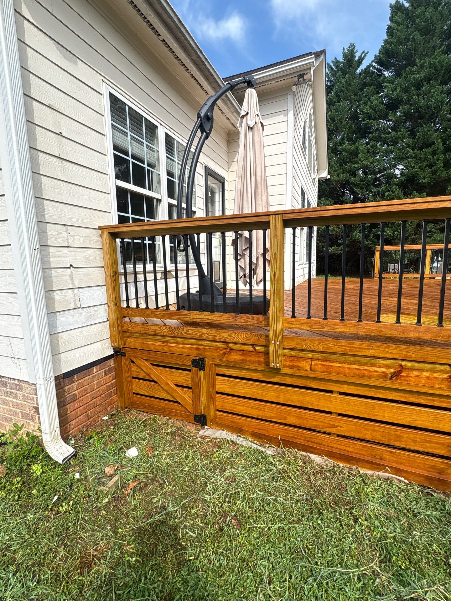 Deck using Wood Sealant by DuraSeal