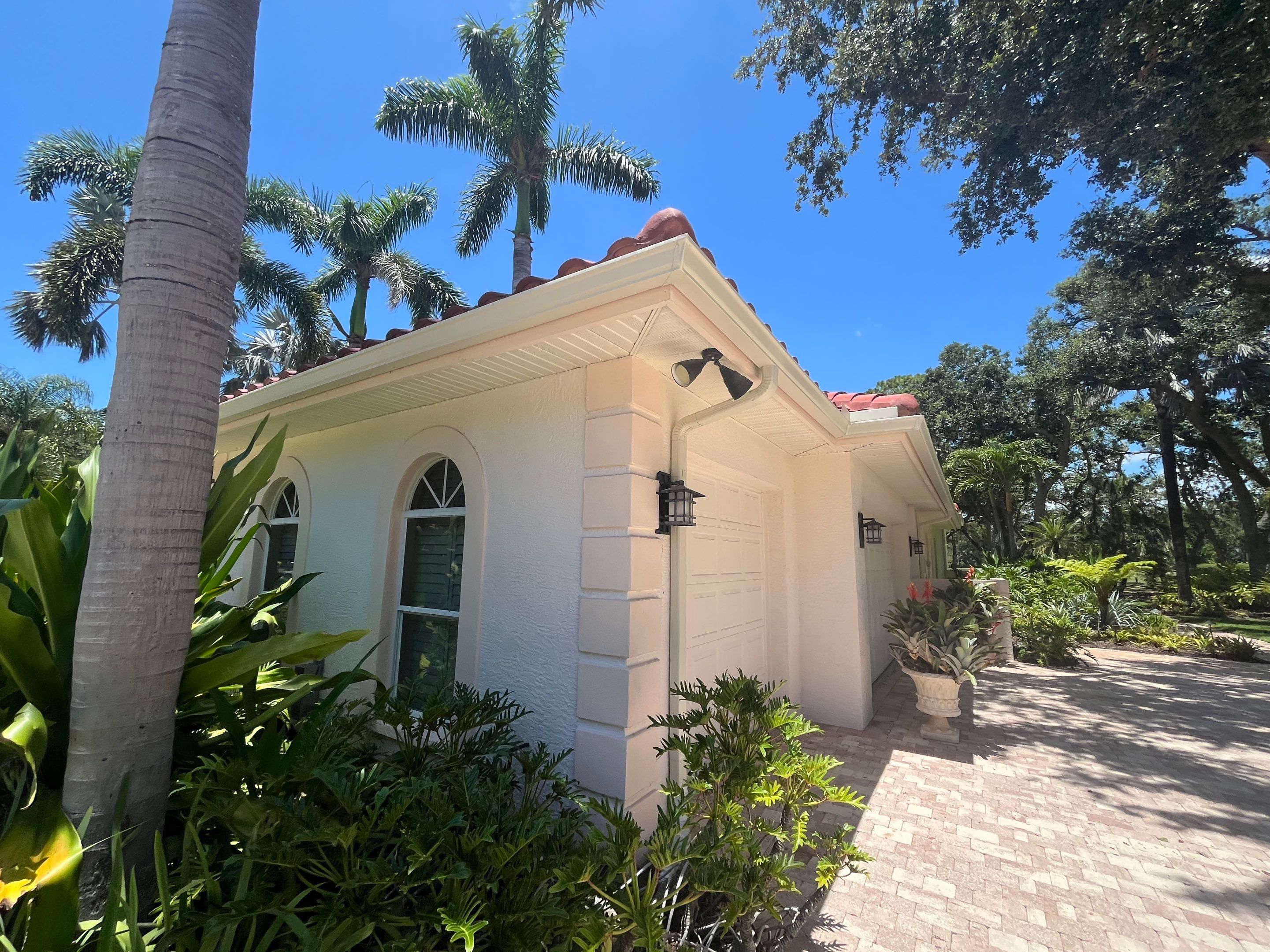 Splash Guard Gutters for Rainy Season Protection in Osprey FL by Gutter Professors