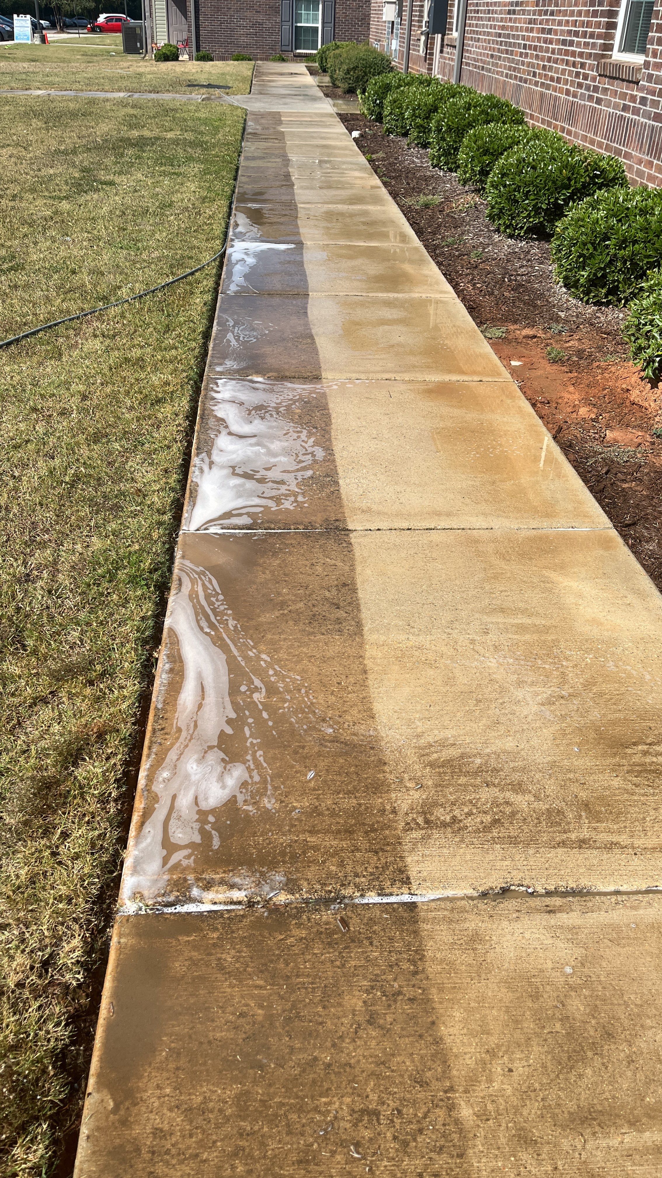 Chestnut Glen Apartment Complex by Mr. Mister Power Washing