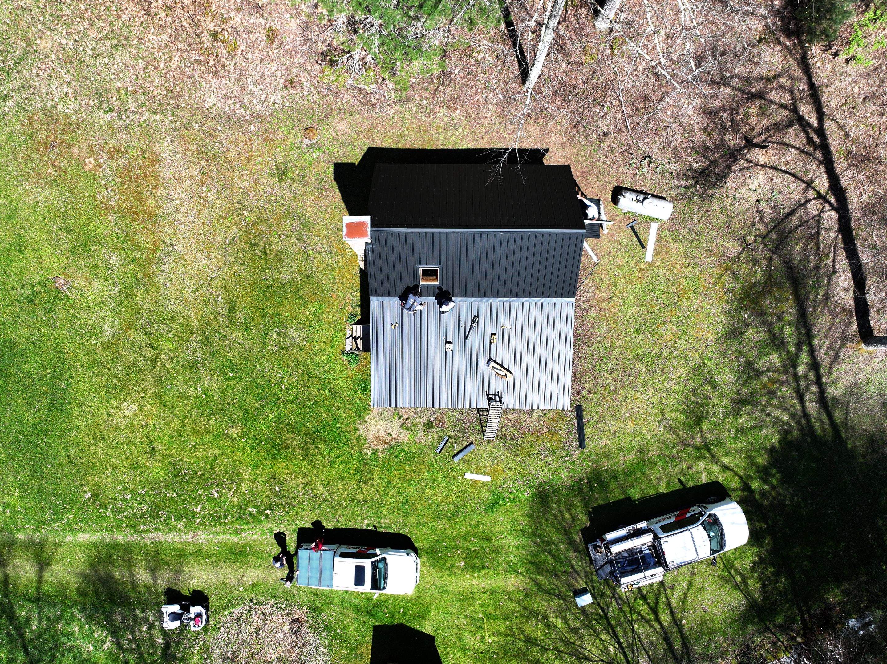 Sluder Cabin by Omnia Roofing