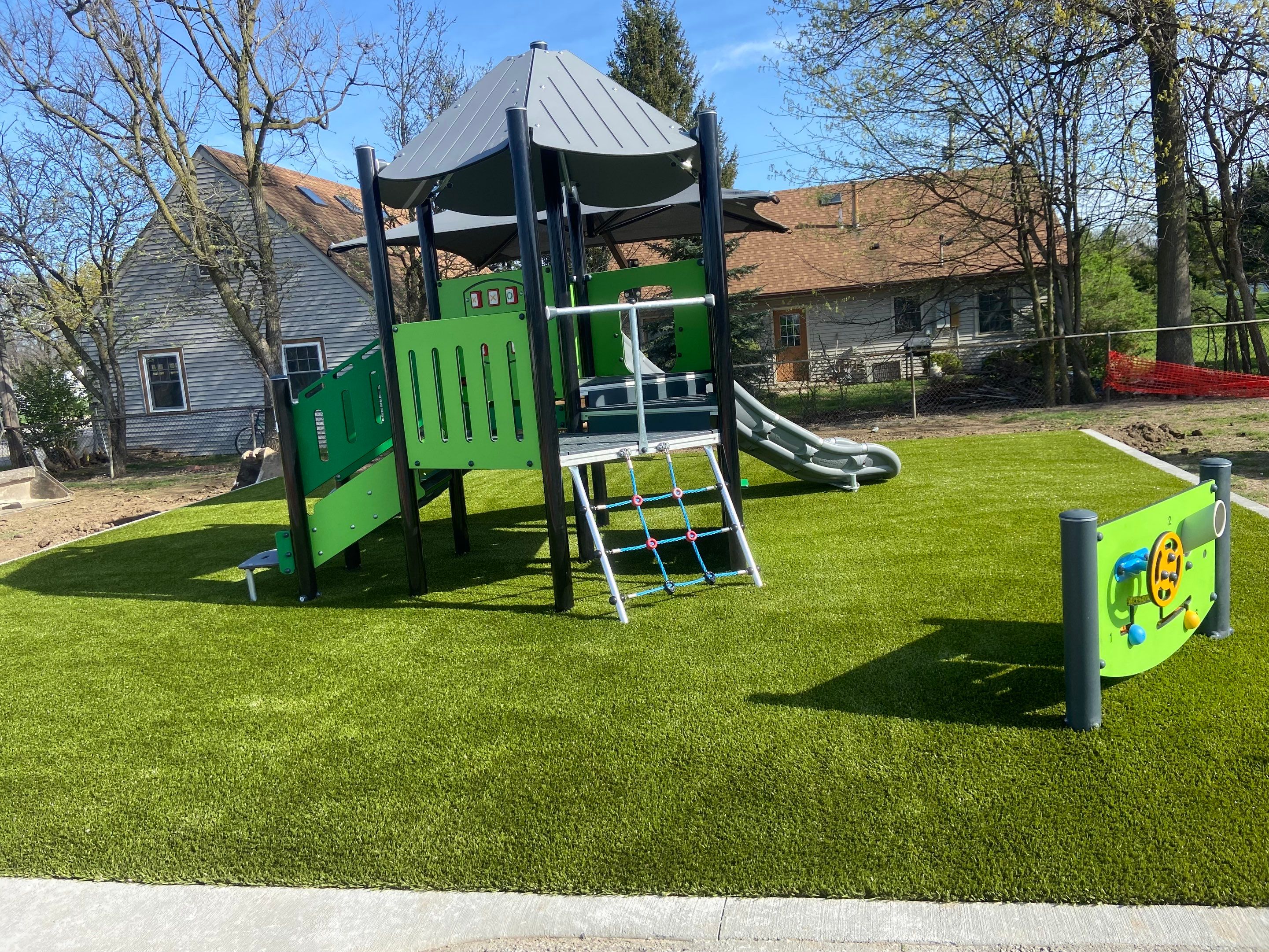 St Joe Elementary in Fort Wayne, IN by ForeverLawn NEIN/INDY