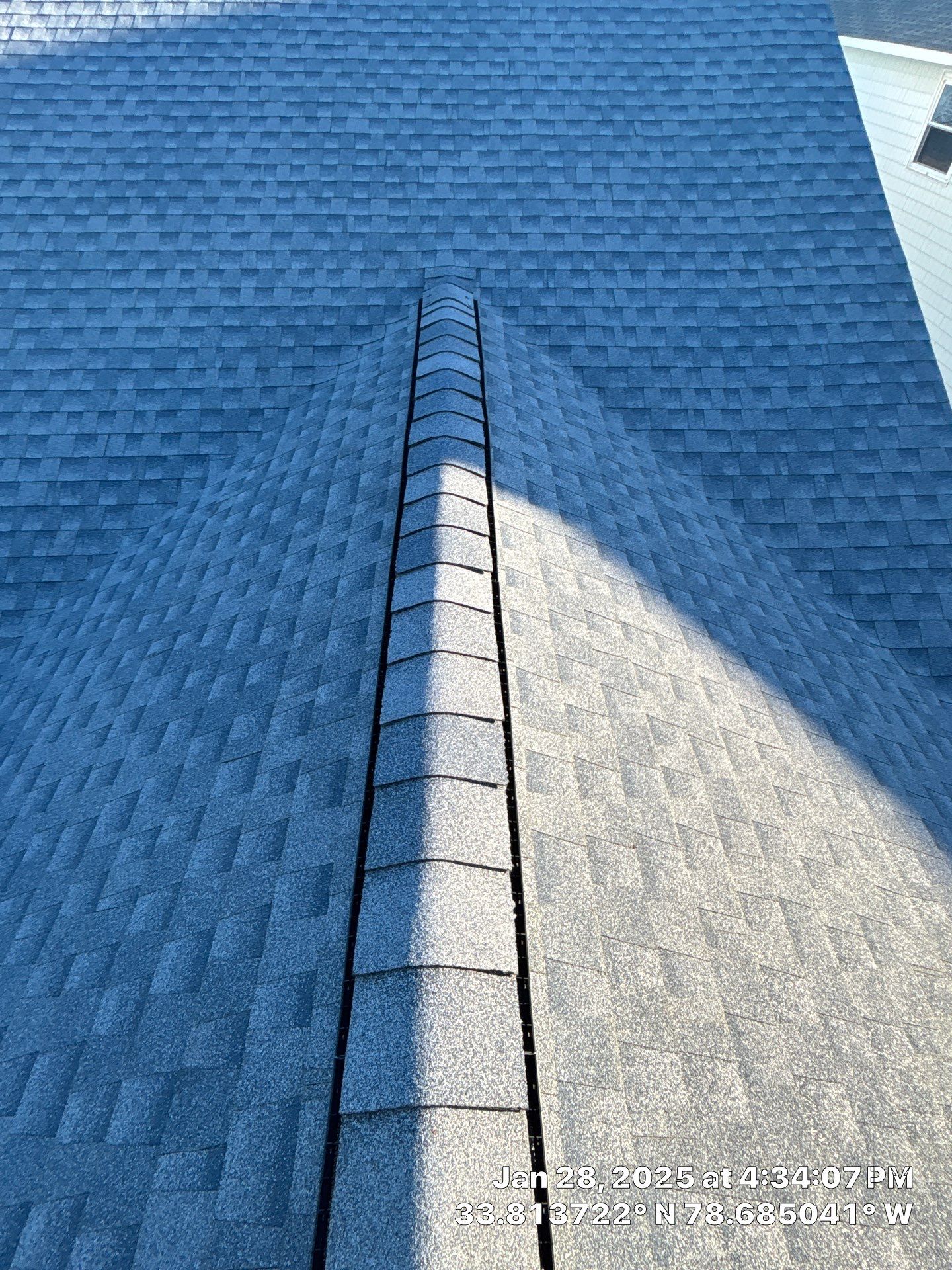 GAF HDZ - Biscayne Blue by Linta Roofing