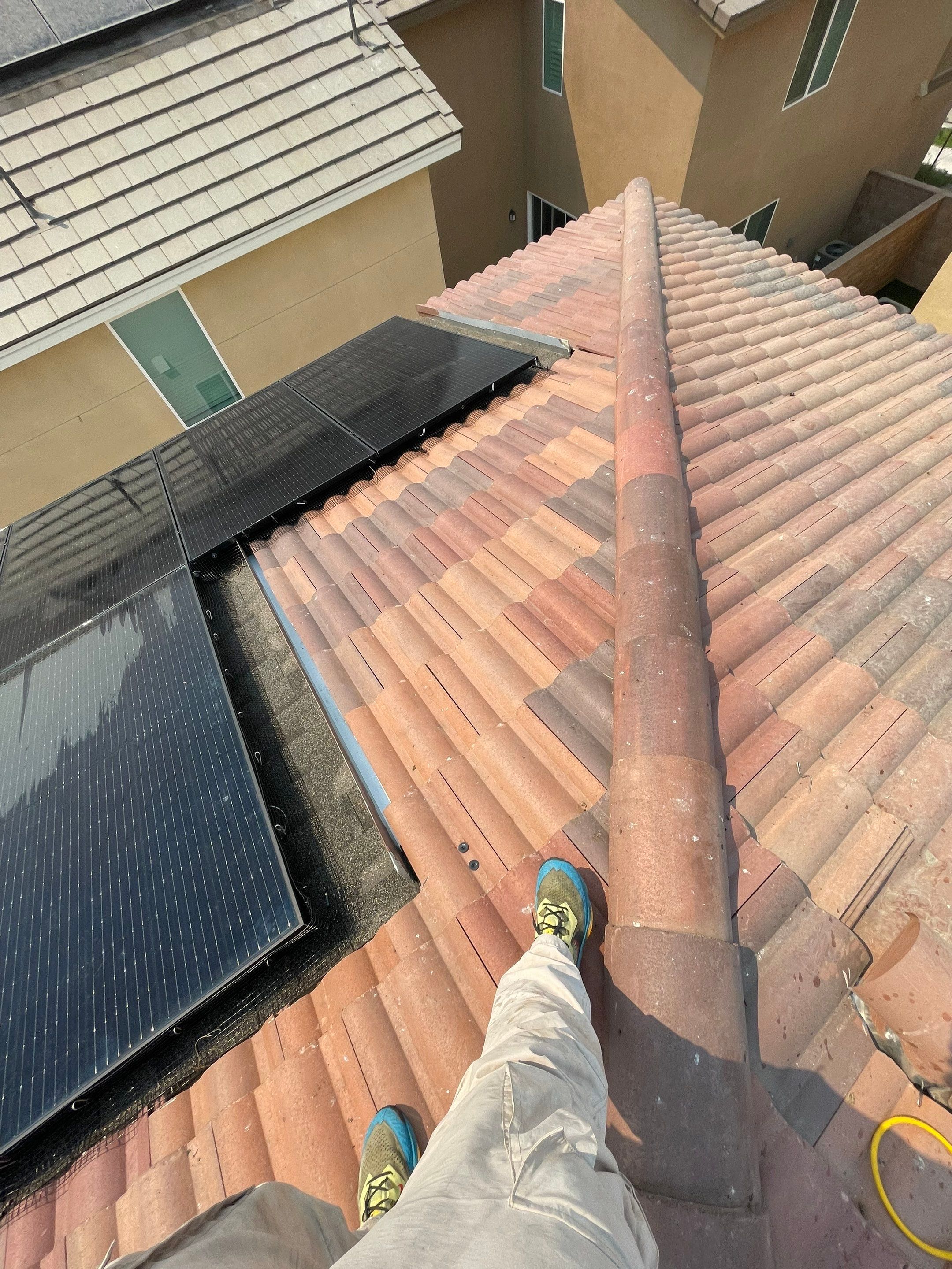 Solar Panel Bird Proofing in Ontario Ca by Palm Coast Solar Cleaning