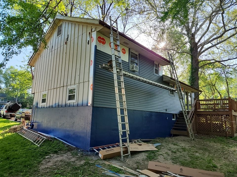 Siding Installation and Roof install with OC Oakridge by EEC  Windows, Siding & Roofing 