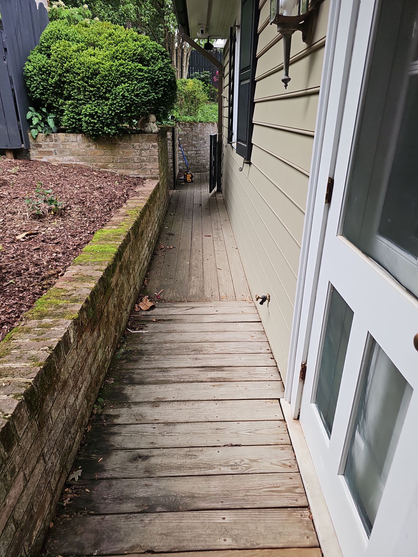 Custom Curved Deck Build – Residential by Billy Weatherspoon Contractor