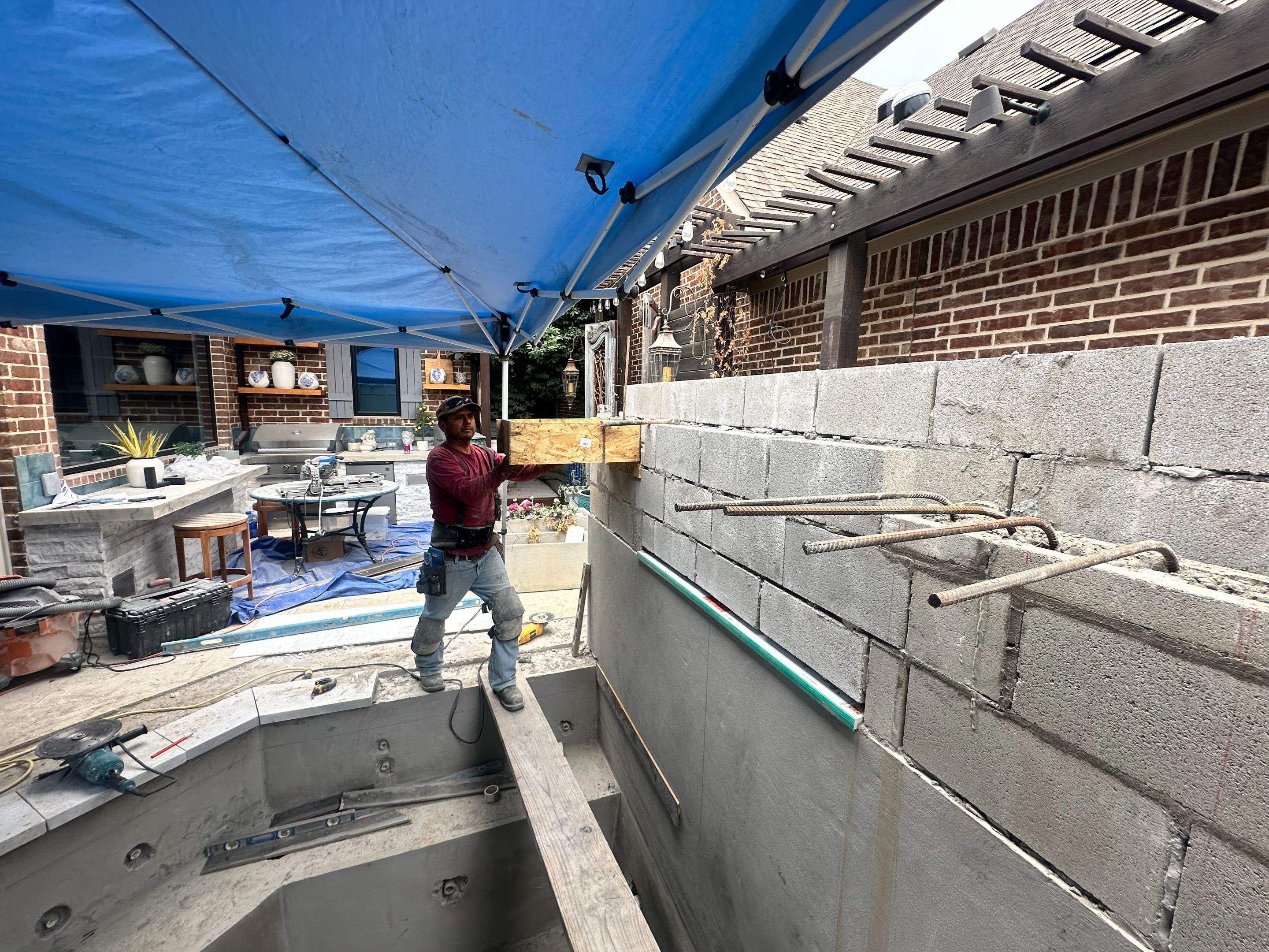 Majestic Spool by Pinnacle Pools and Spas - DFW