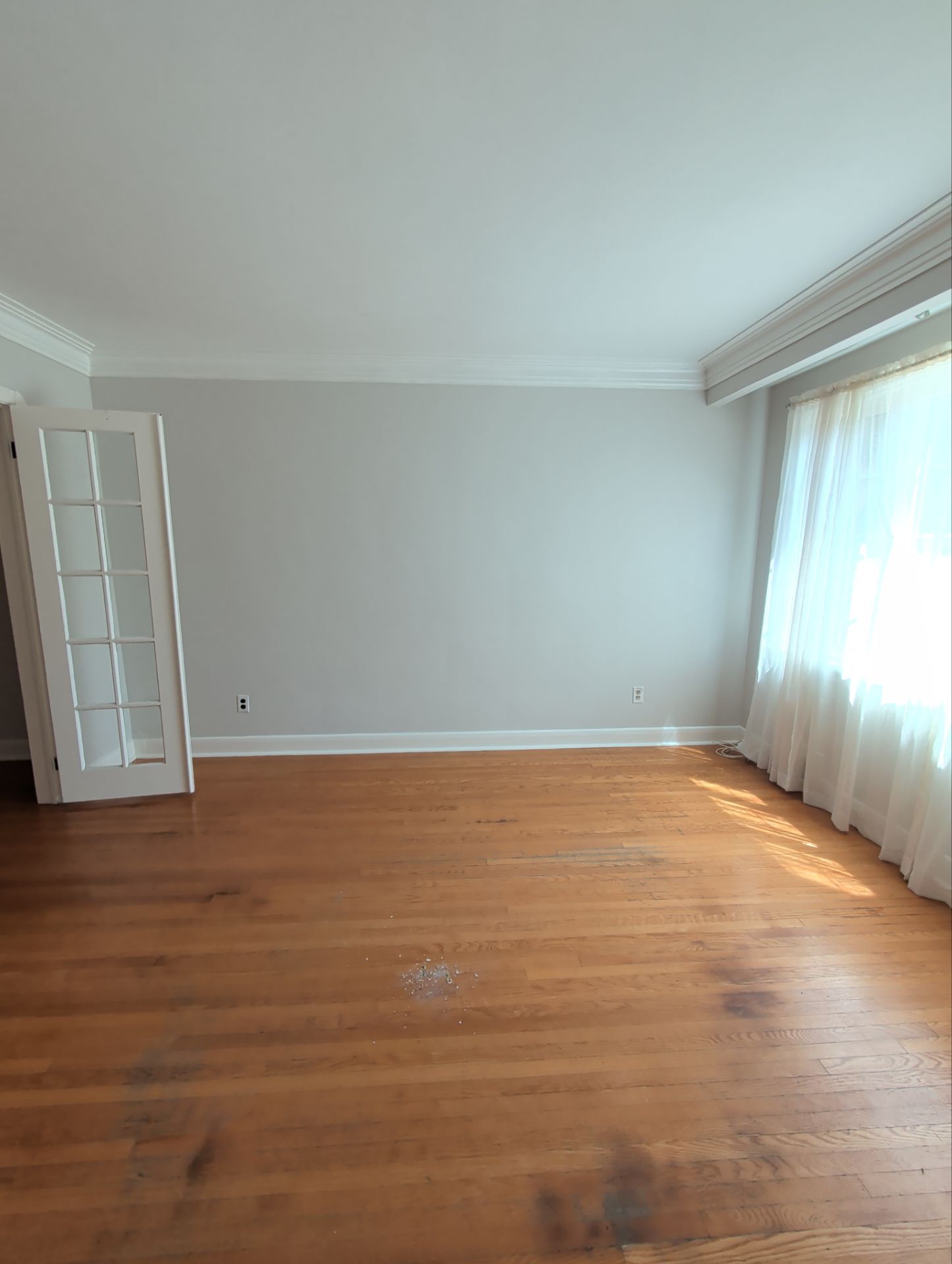 Toronto Interior Home Painting and Kitchen Cabinet Refinishing by GTA HOME PAINTING