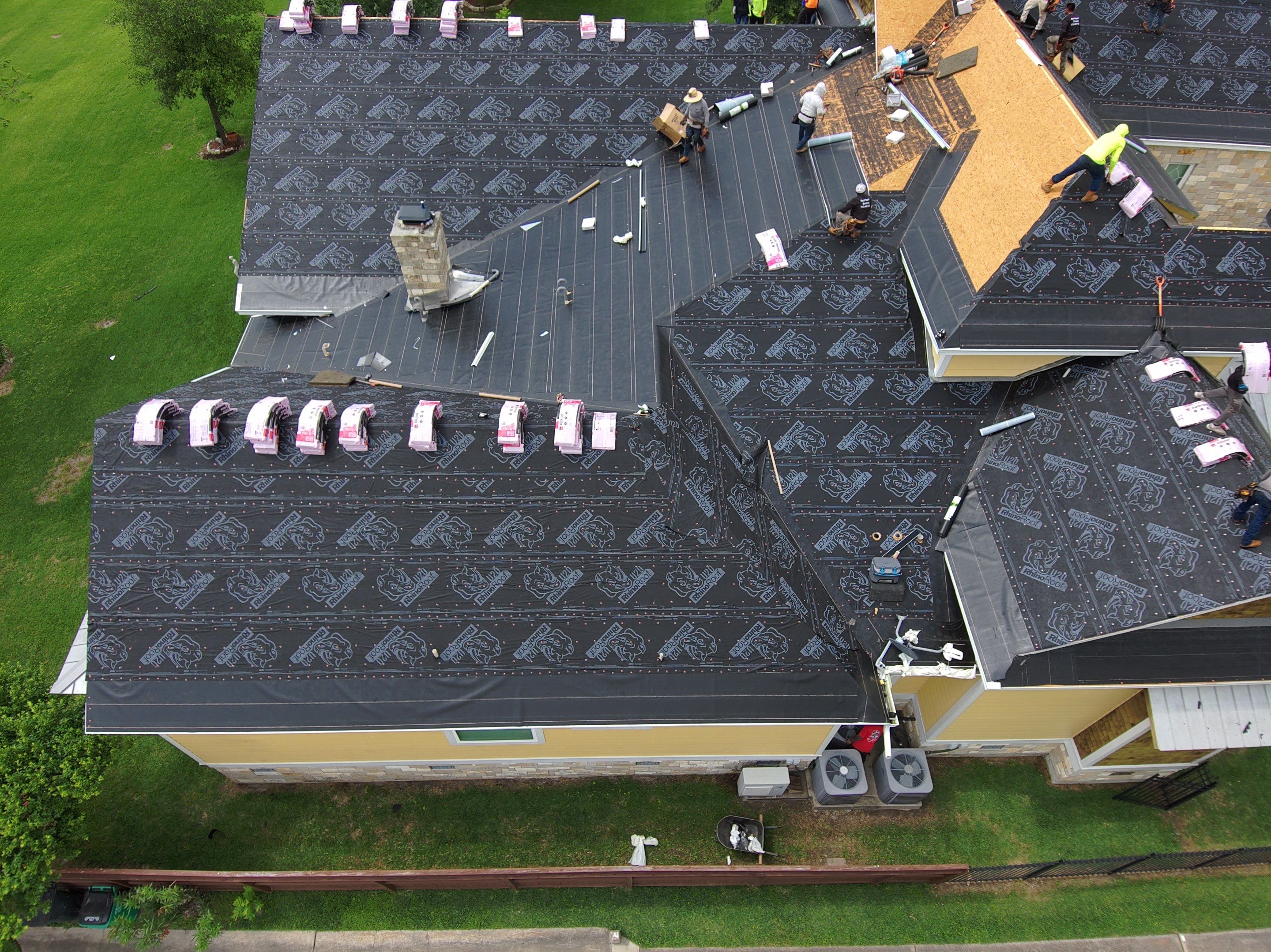 Residential Roofing Installation using Owen's Corning Duration (Lifetime) Shingles by Roof Repair Company