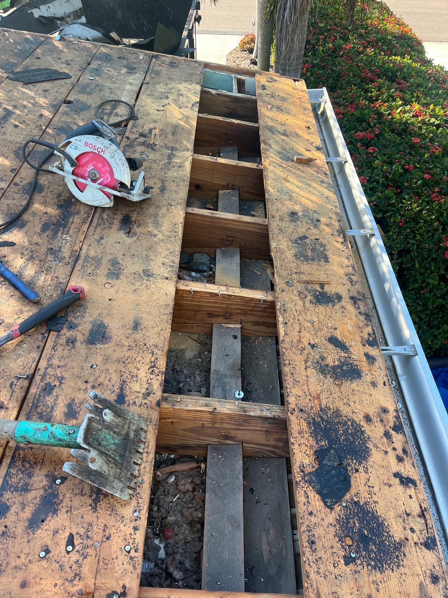 Project in St. Petersburg 33710 by Mitchell Roofing Company LLC 