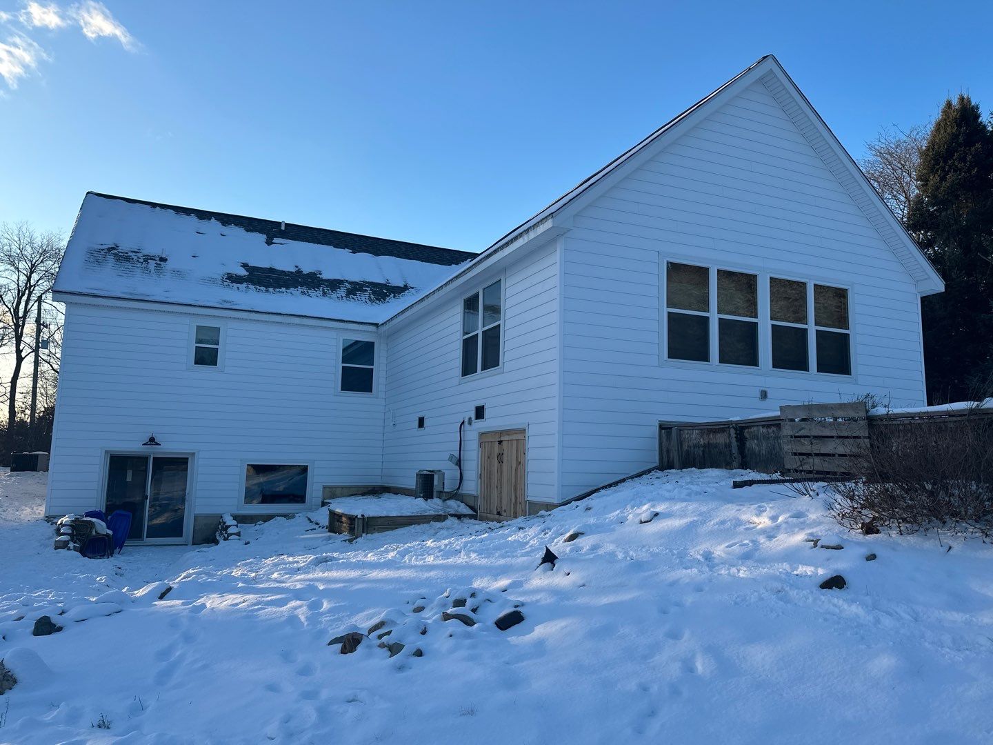 Siding Replacement using Ascend 7" Composite by 180 Contractors