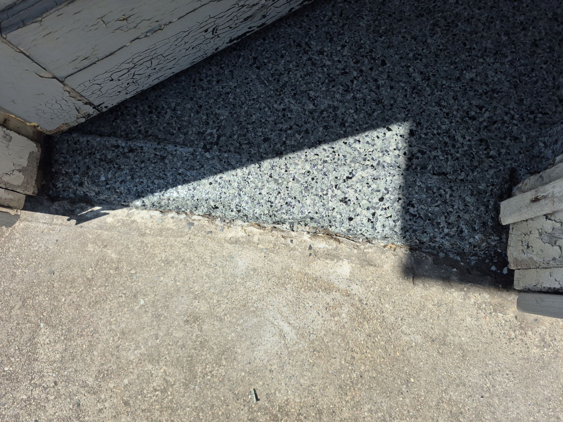 Bay City Garage by Wise Coatings of Central Michigan