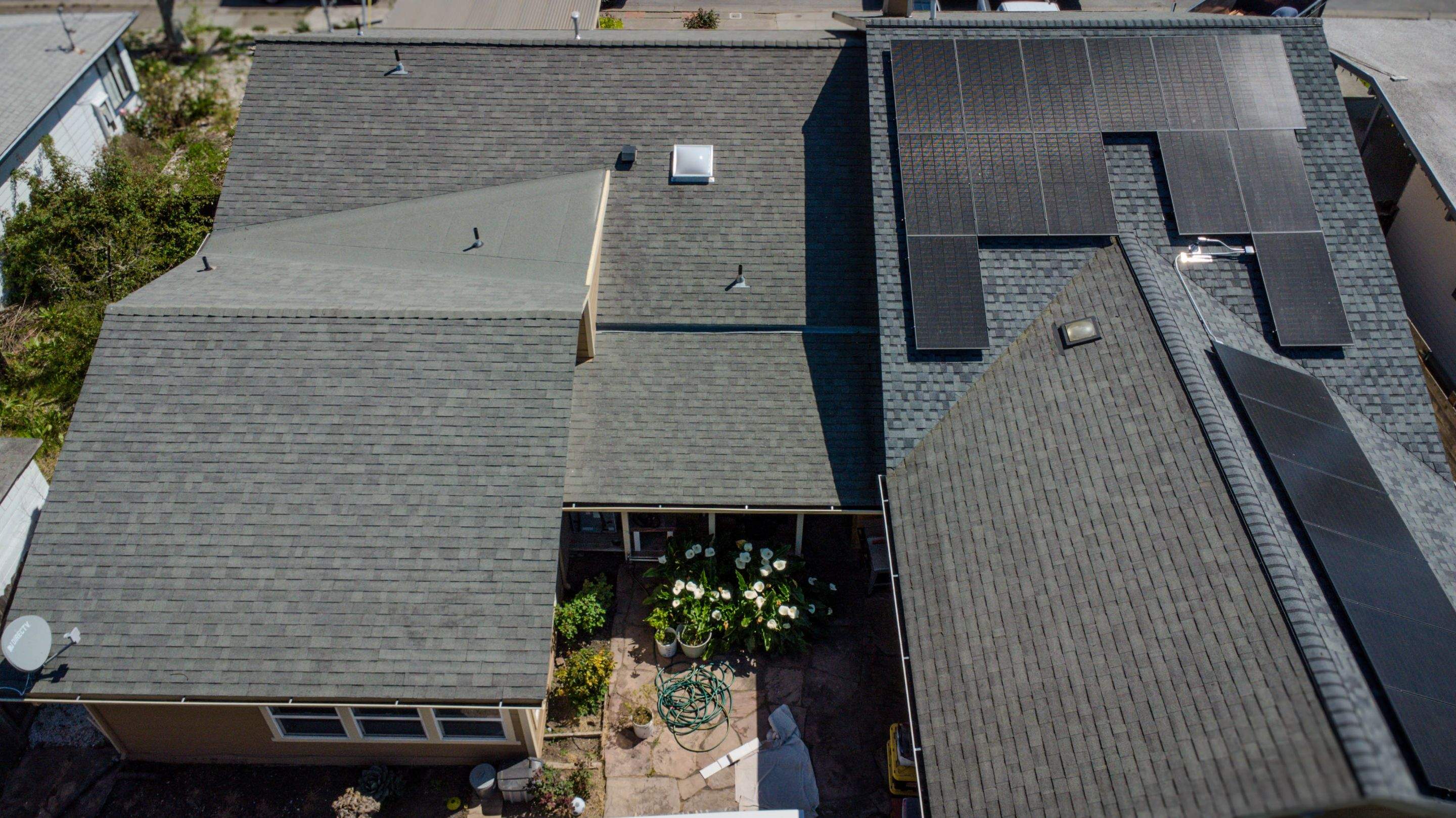 Residential Remodel using GAF Timberline HDZ RS by Sustainable Living Builders, Inc.