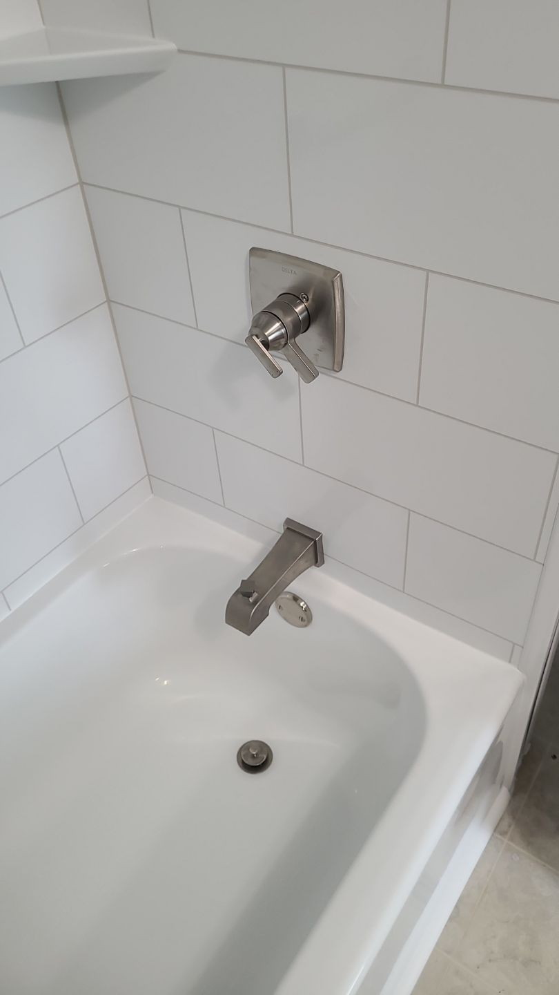 Tub Replacement in Corinth, NY by Yankee Home Improvement