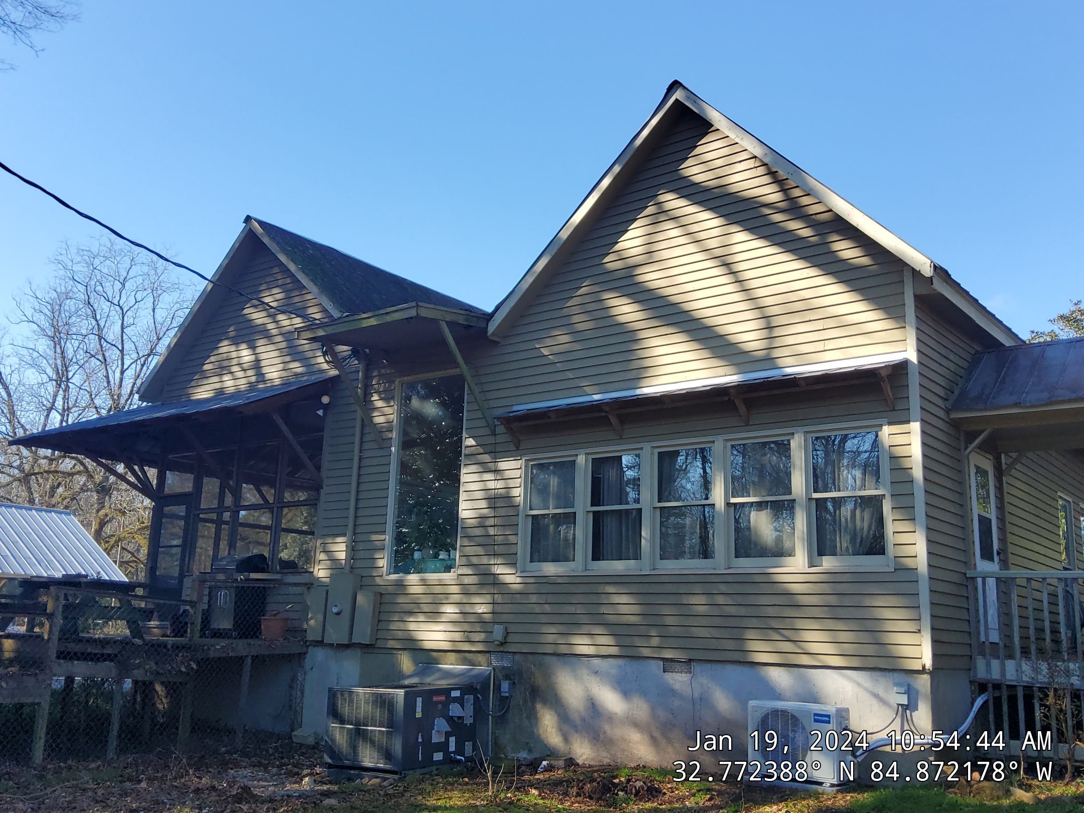 Residential Roofing Sealant  by iGreen Solutions
