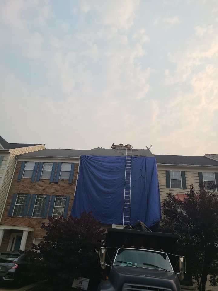 Sterling: CertainTeed Landmark Designer Shingles in Pewter by RM Banning, Inc.