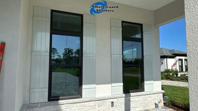 Decorative Board N Batten in Papyrus White
