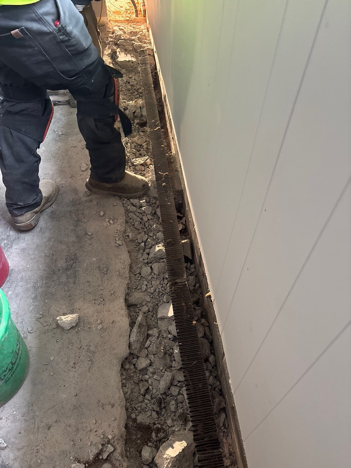 Drain tile and sump pump for George by Waterproofing Northeast