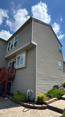 Turtle Shell gutter protection installation in Plainfield, IL 60585, photograph 11