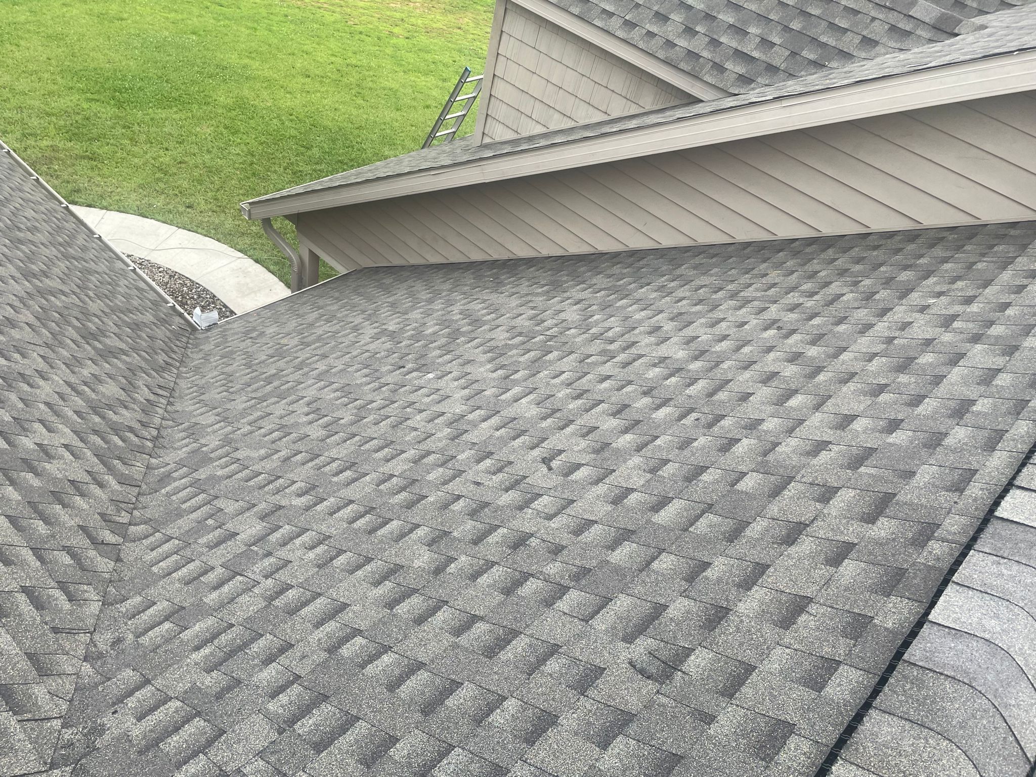 Residential Roofing Installation using GAF Timberline HDZ by Rainstoppers Roofing