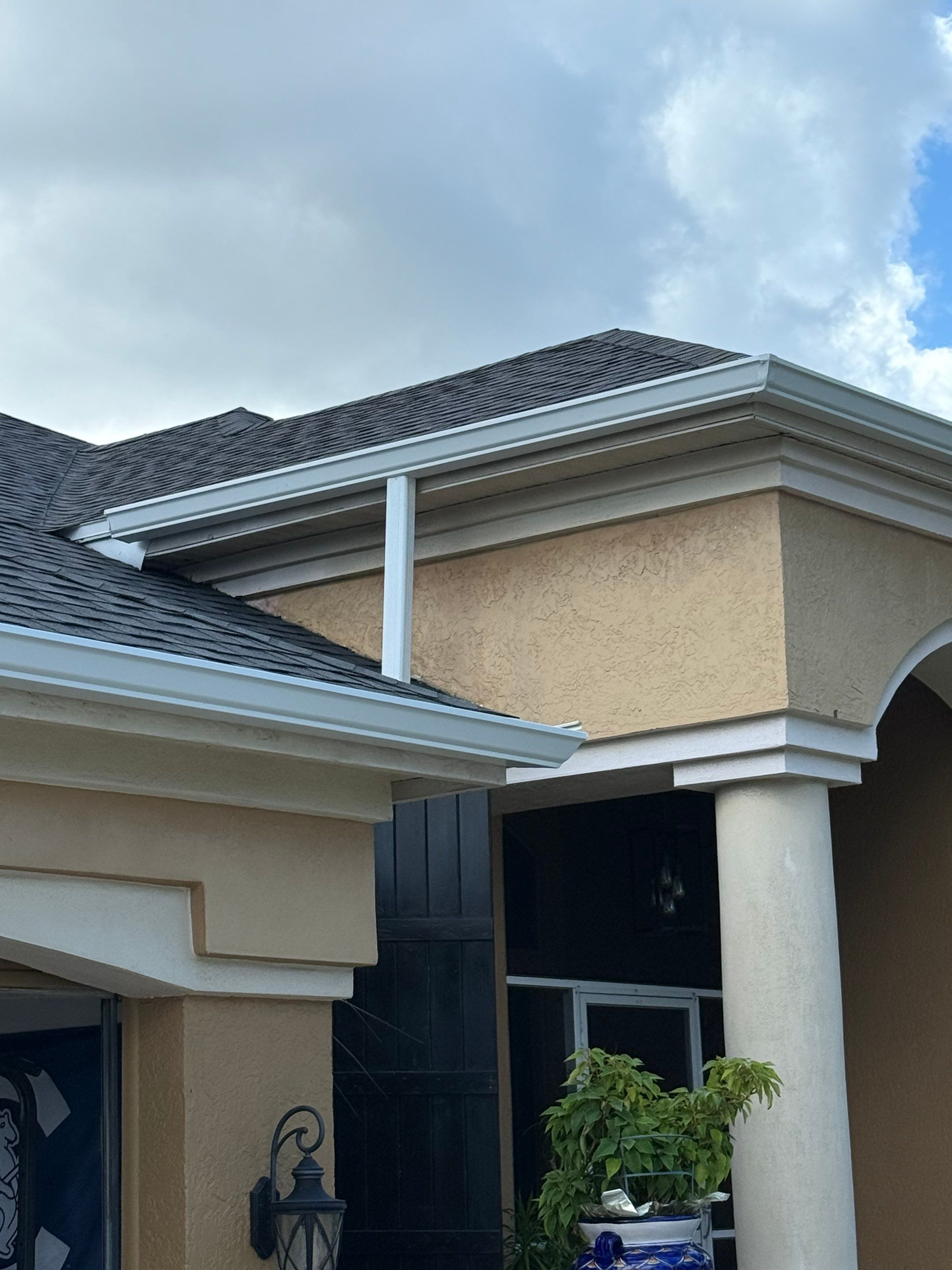 7-Inch Box Seamless Gutters in Bradenton FL by Gutter Professors