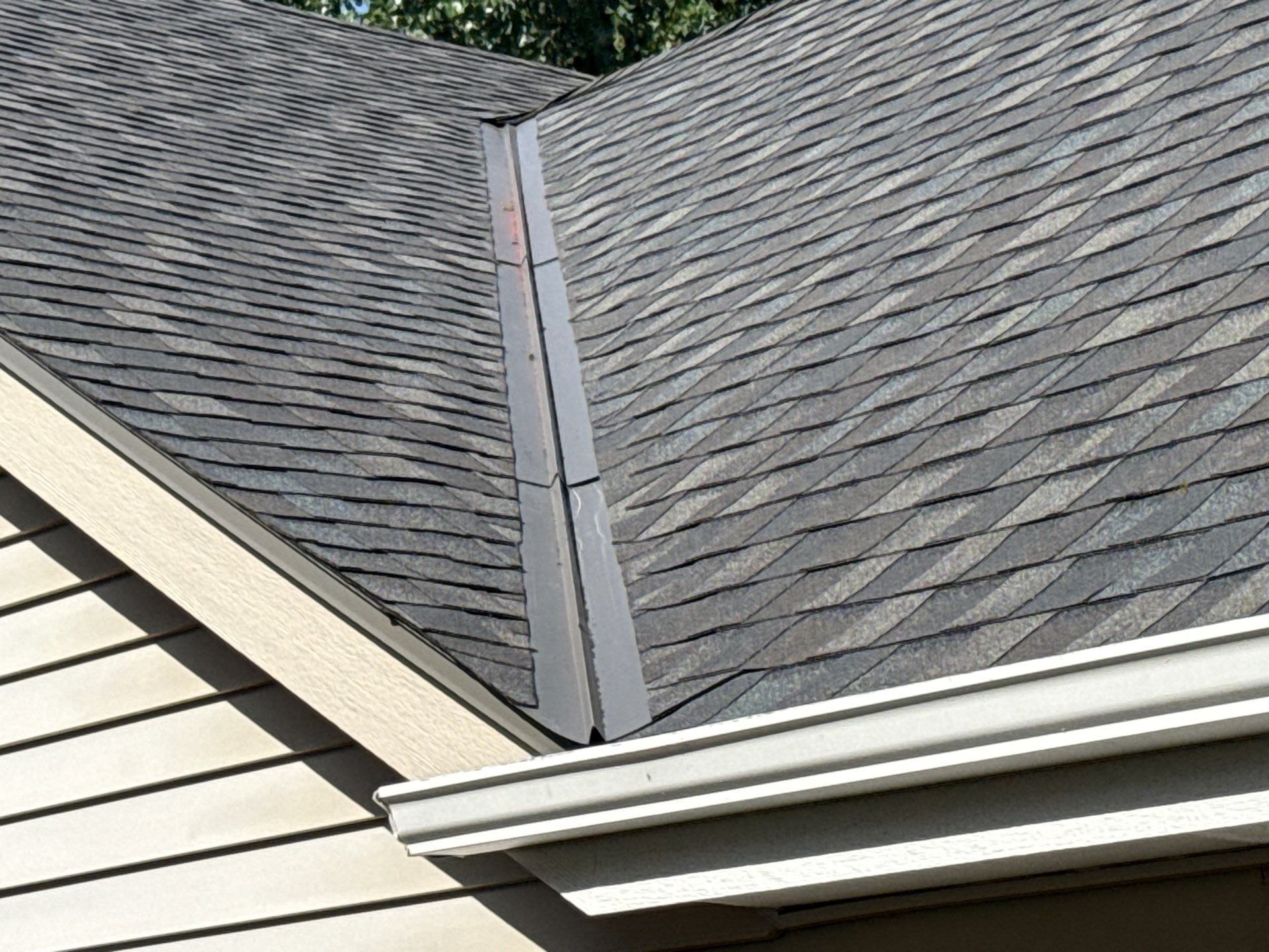 Comprehensive Kansas City Home Remodel With Siding & Roofing Installation by EEC Windows, Siding & Roofing