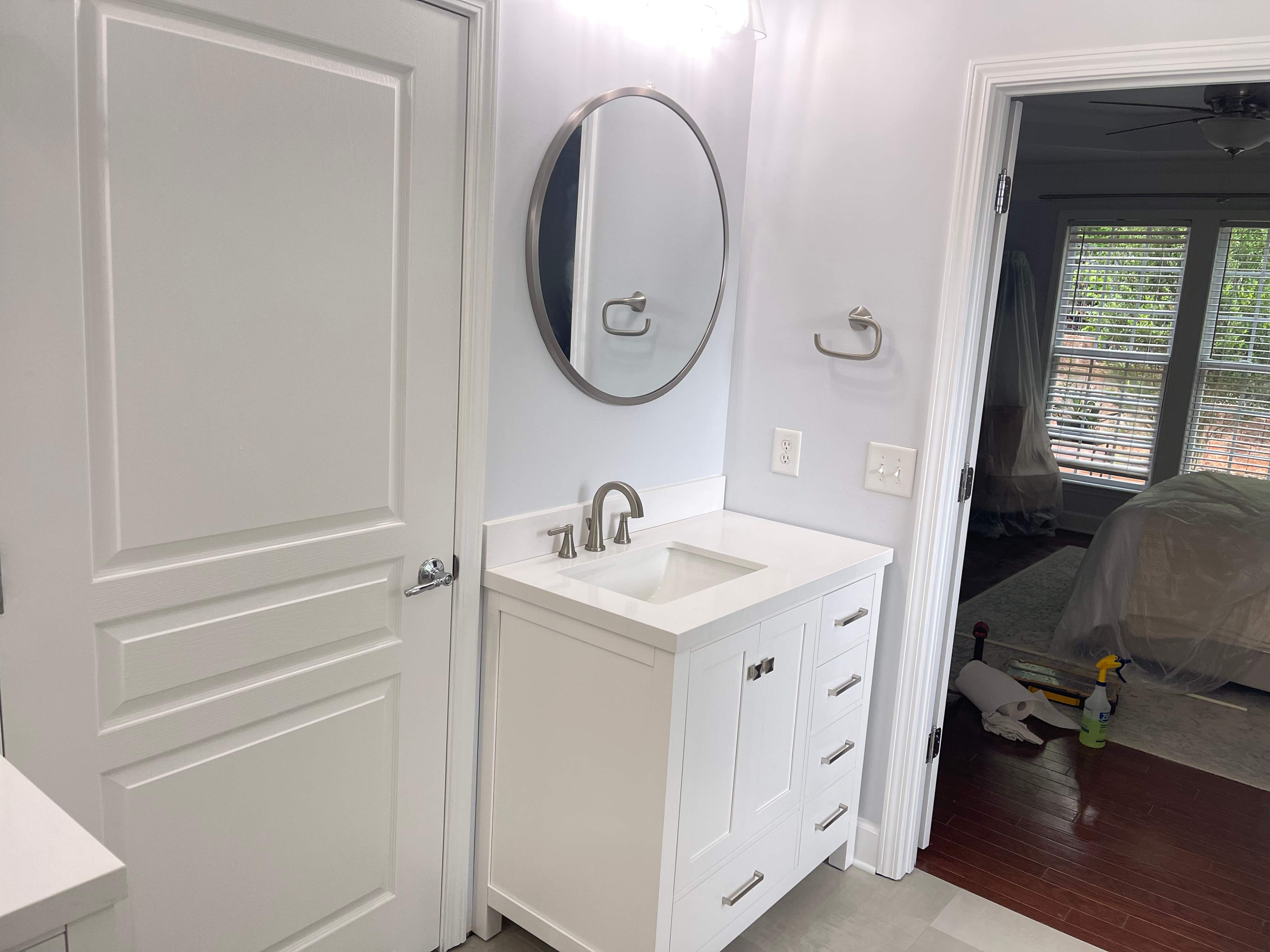 Master bathroom full renovation by Prudencio