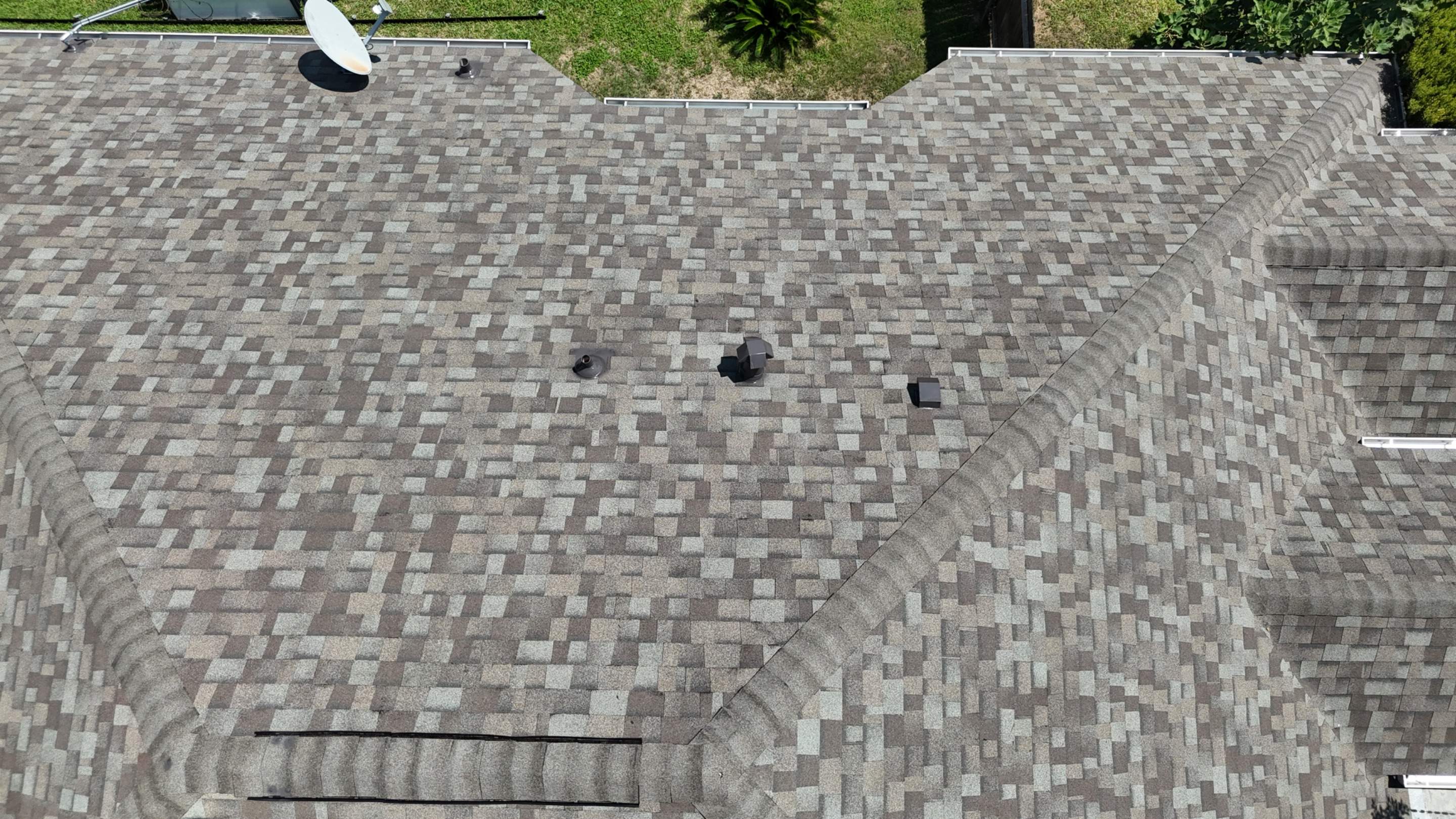 Driftwood - Owens Corning TruDefinition Duration by RoofsOnly.com