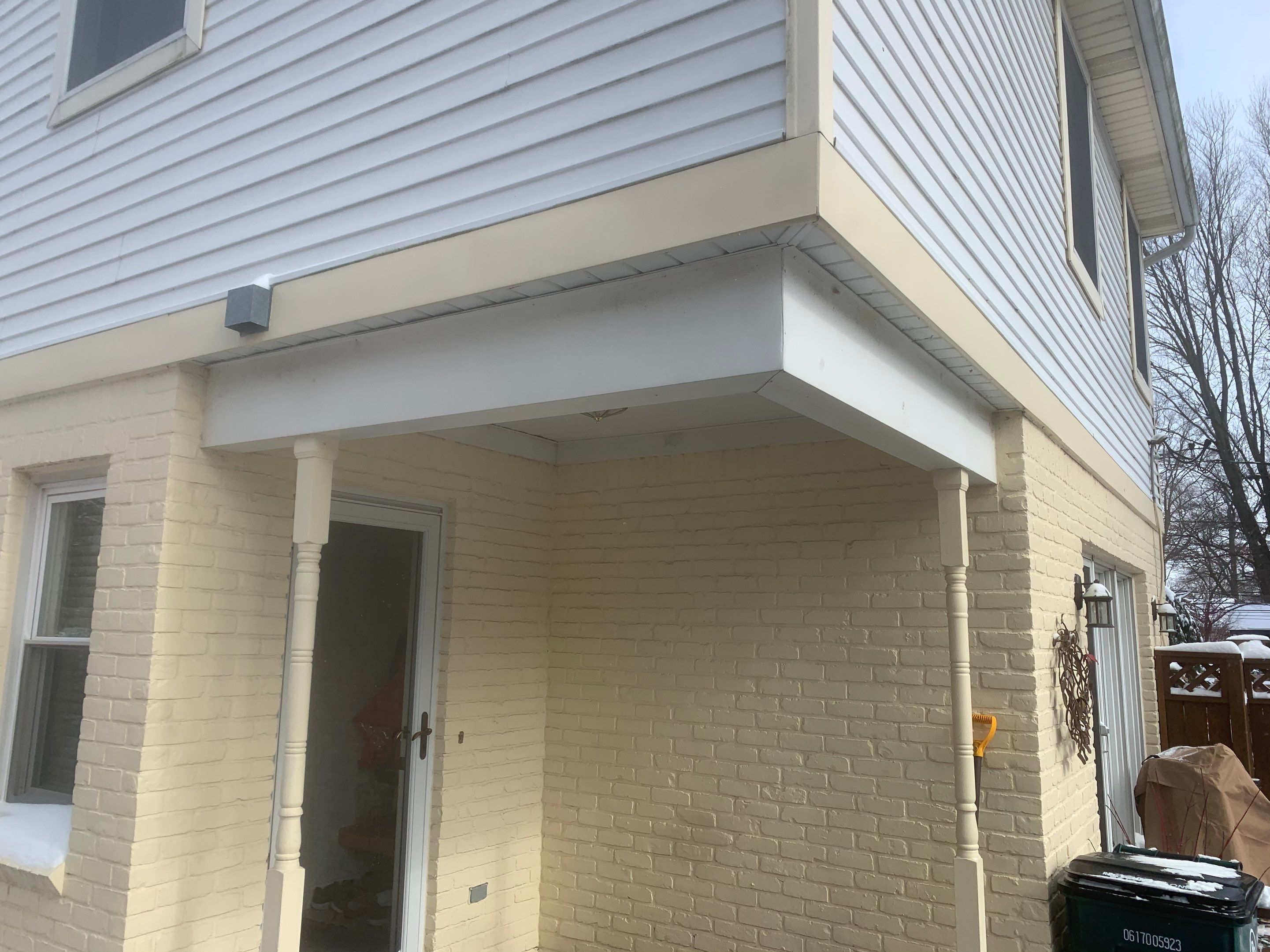 Siding Replacement using CertainTeed Restoration Classic D5 by 180 Contractors