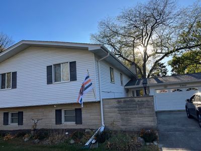 Why Downers Grove Gutters Clog and Ice Up