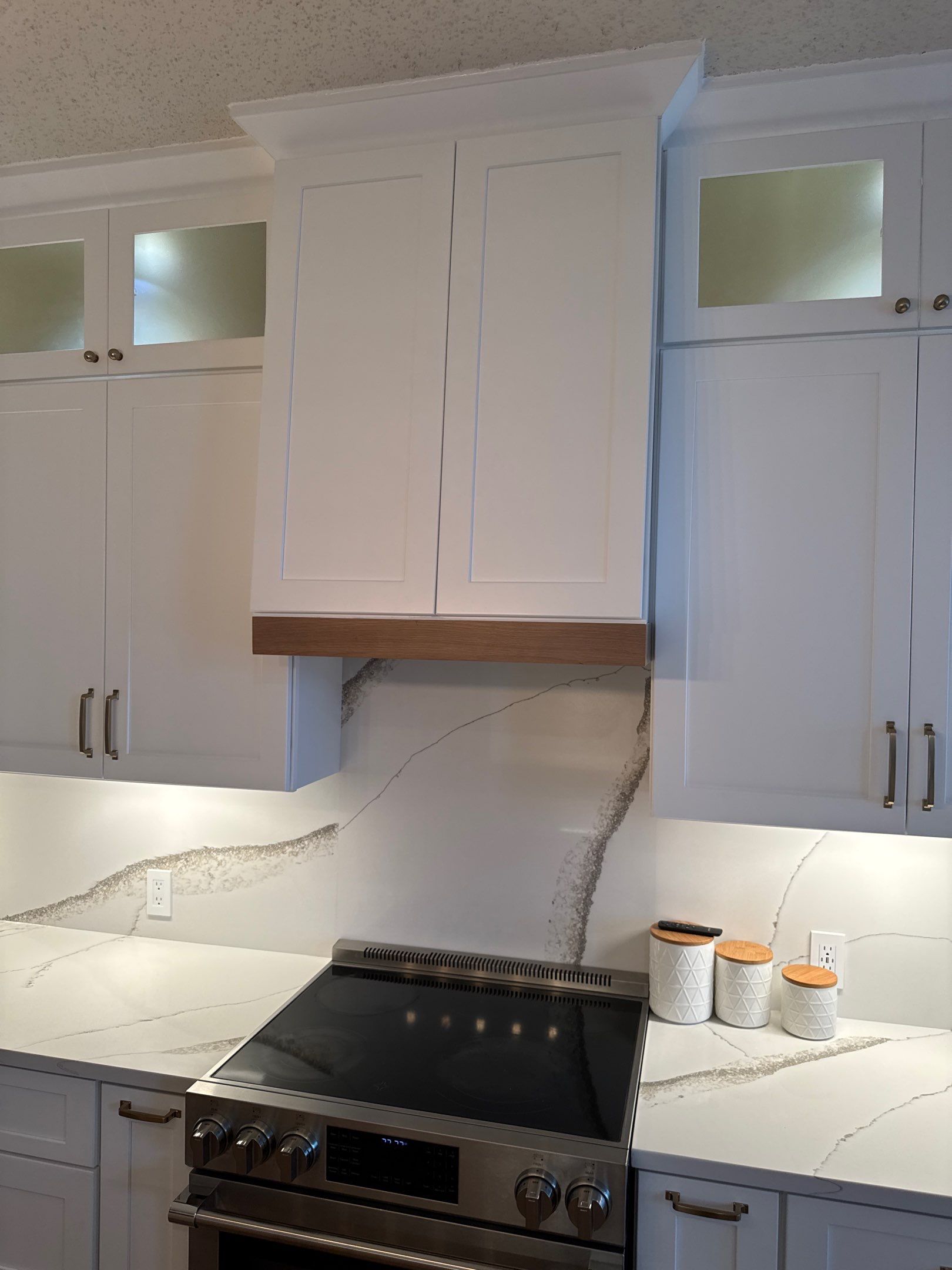 10-Day Luxury Kitchen: Custom Artistry & Waterfall Island Elegance by Tibi Soli LLC