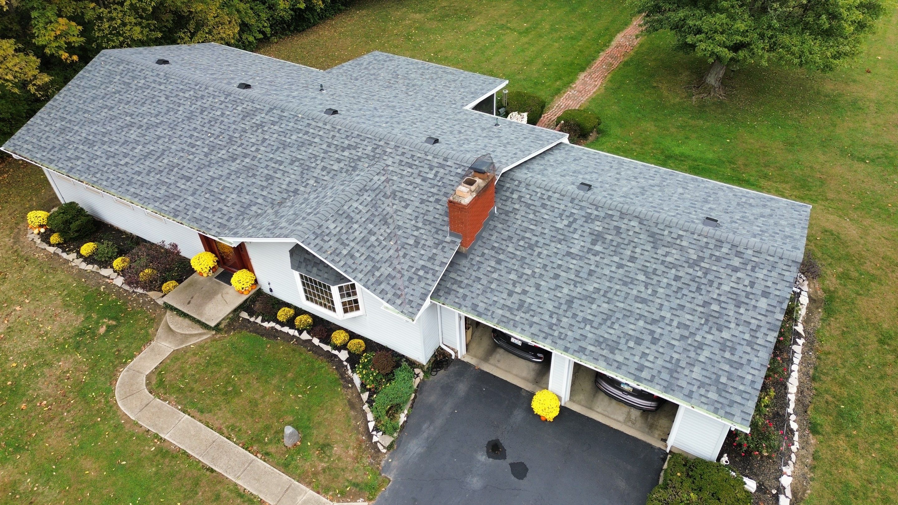 Residential Roofing Installation using Duration Series Shingles - Estate Gray by RoofX 