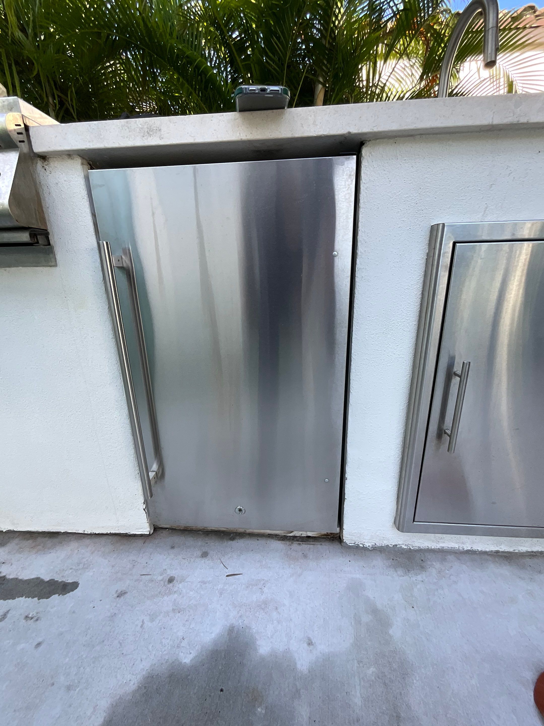 Outdoor BBQ - East Boca Raton by Hevi Tile
