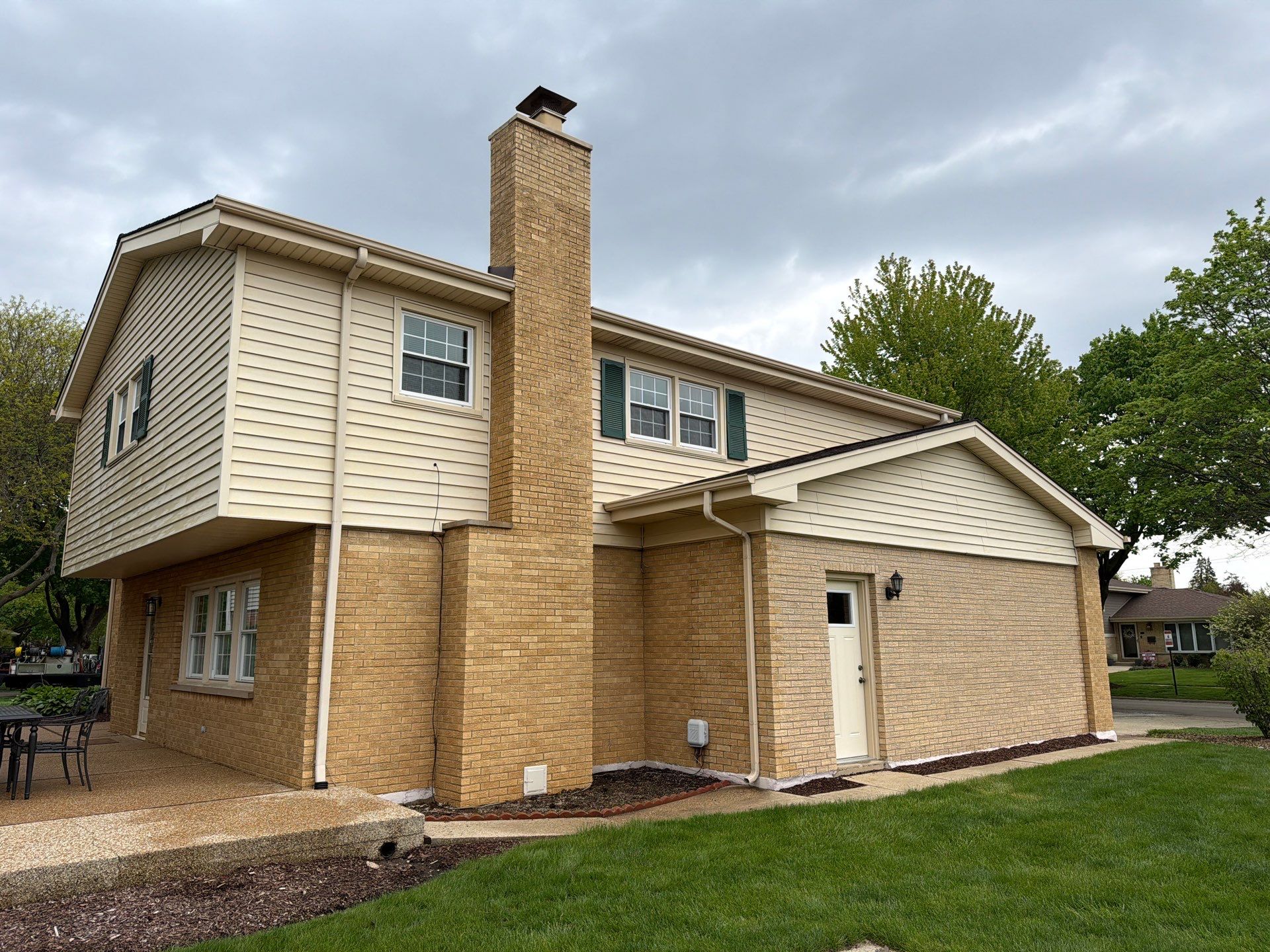 Exterior House Soft Washing by Northern Power Washing LLC.