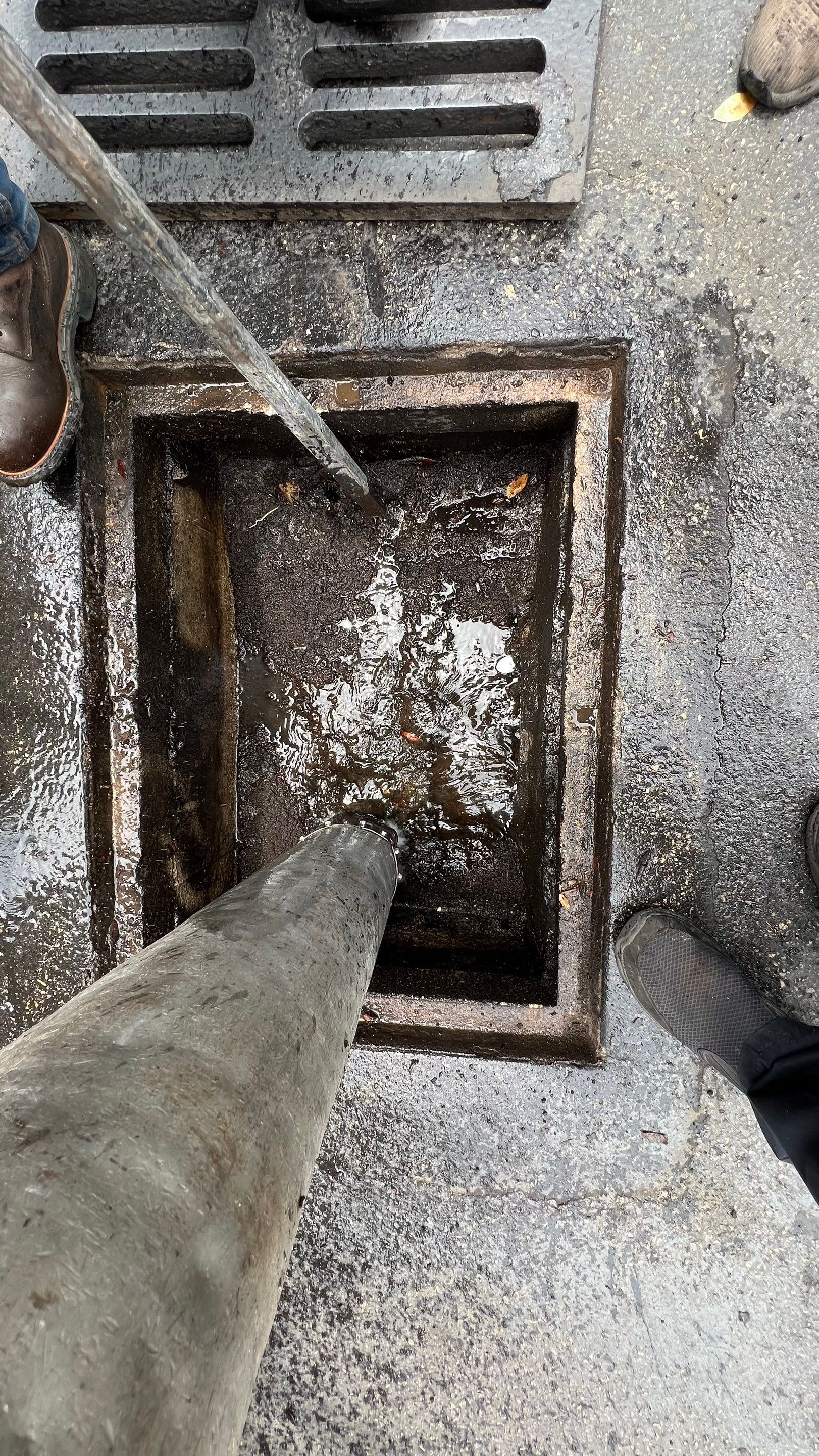 Apartment Complex Storm Water System Cleaning and Maintenance by APS Power & Water