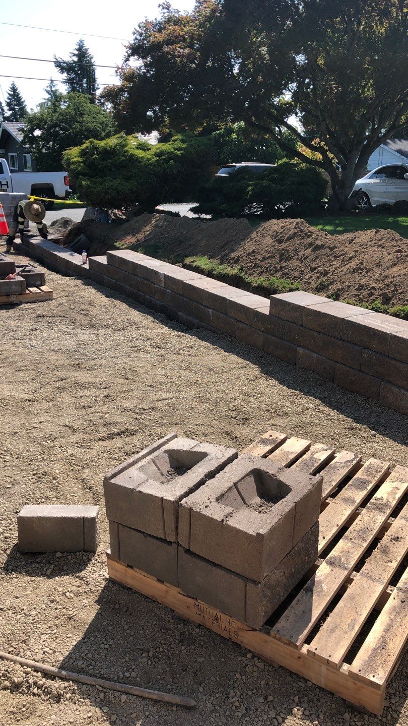 Justin | Retaining Wall, Landscape Project  by Jireh Asphalt & Concrete Inc 