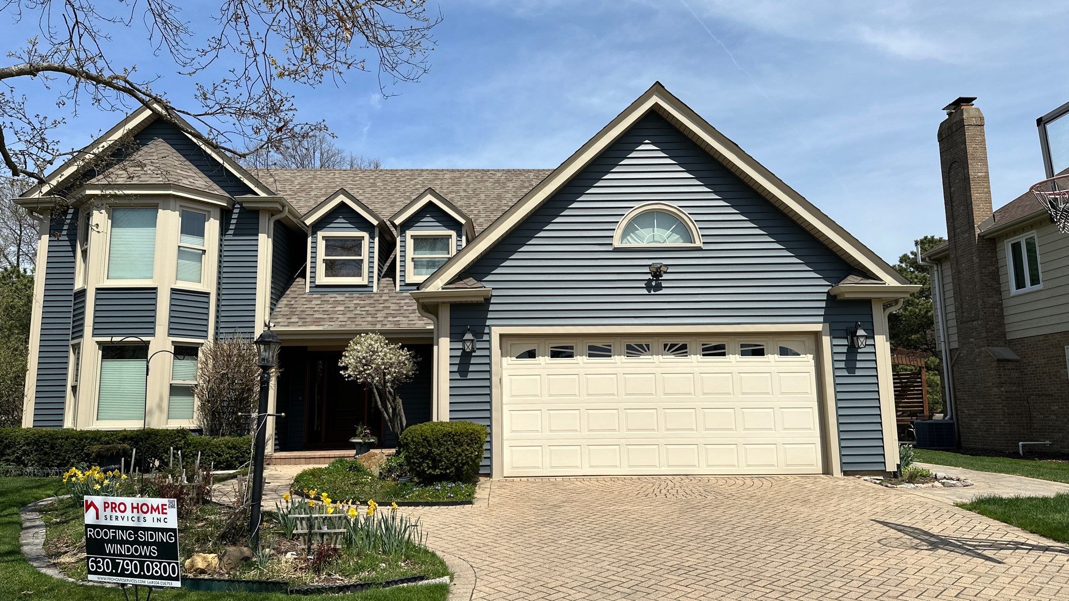 Siding Installation using Alside Charter Oak by Pro Home Services Inc