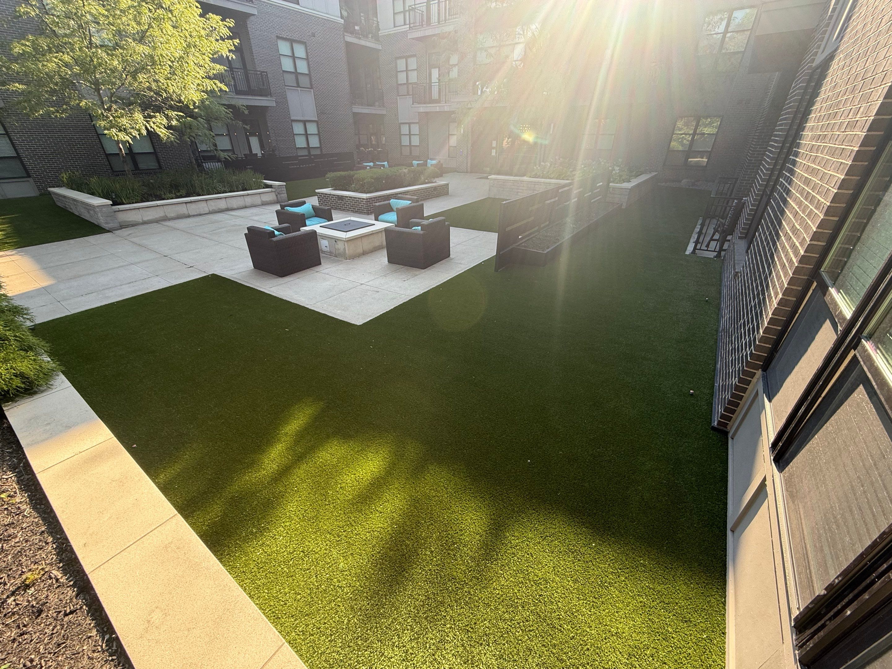Above Garage Courtyard Synthetic Lawn @ The Broadview by Southwest Greens Midwest