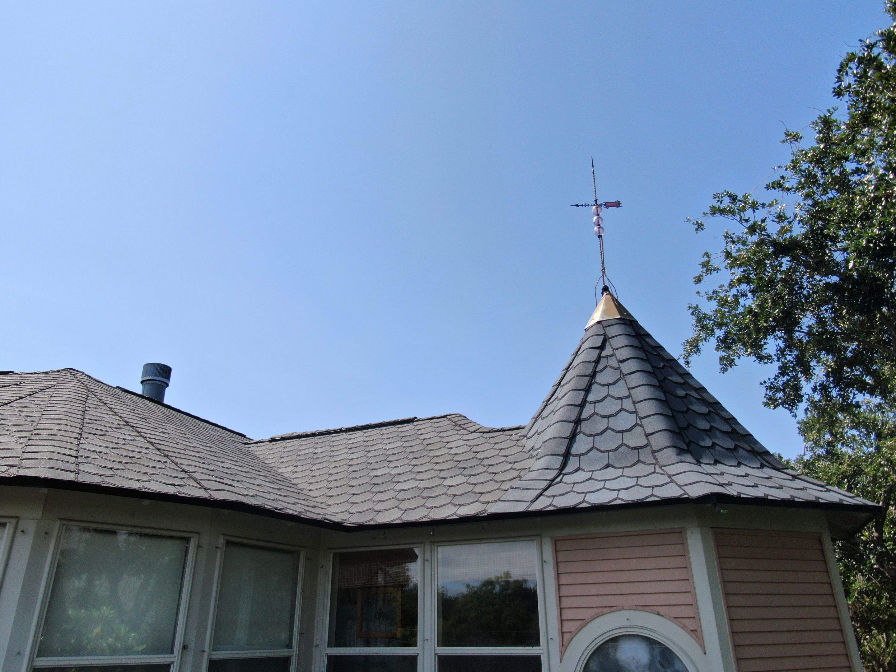 Victorian show stopper by Bayfront Roofing and Construction