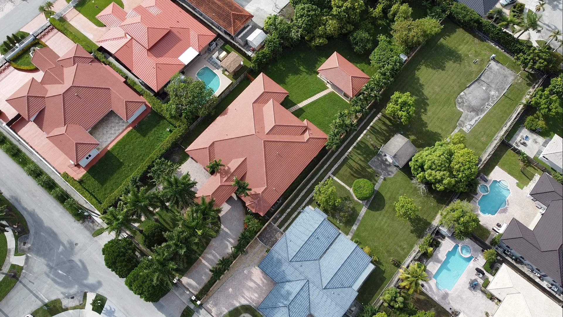 Crown - Tuscany - Adobe Range by Istueta Roofing