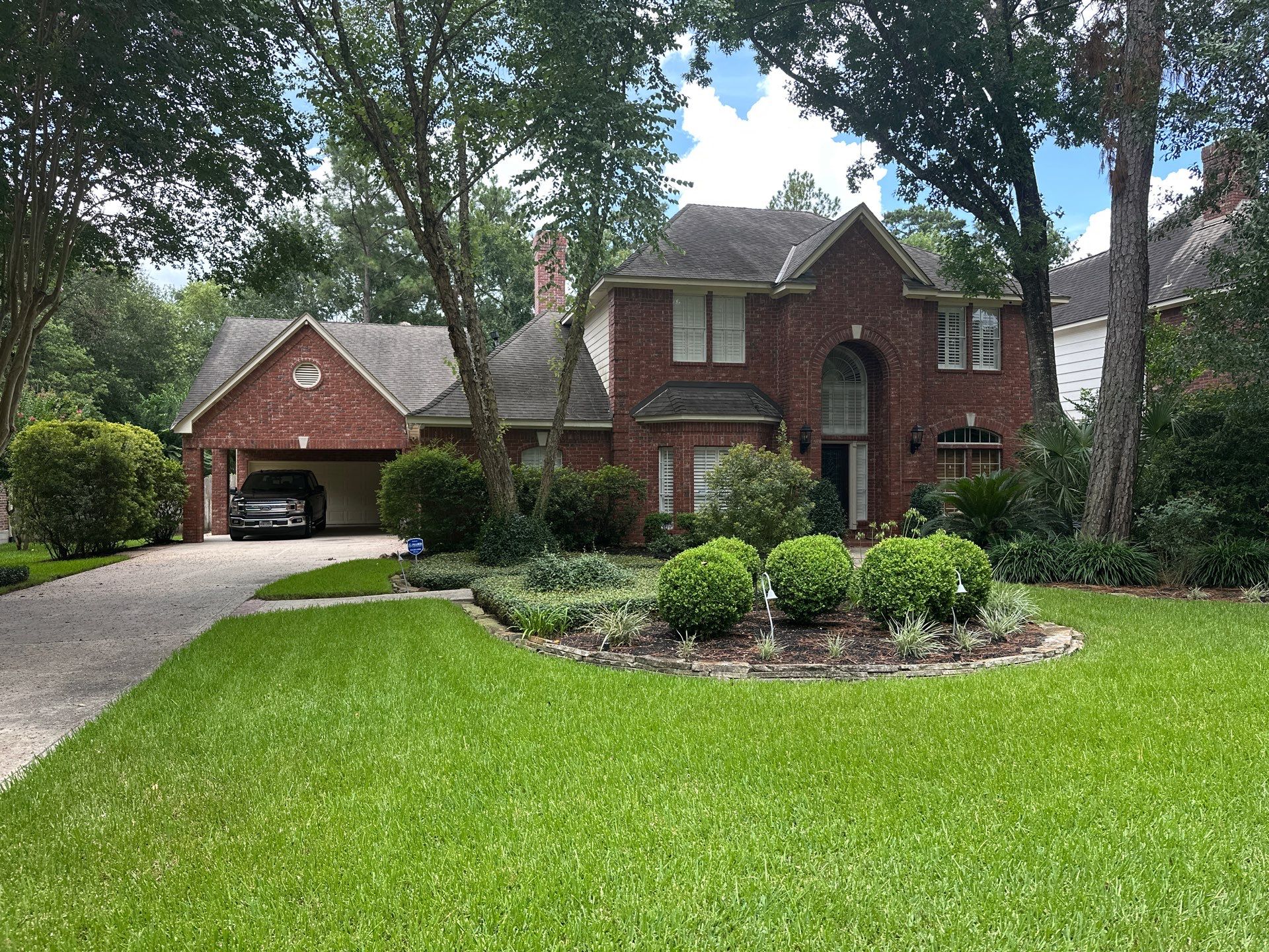 Project in The Woodlands, TX by Duque Roofing & Construction