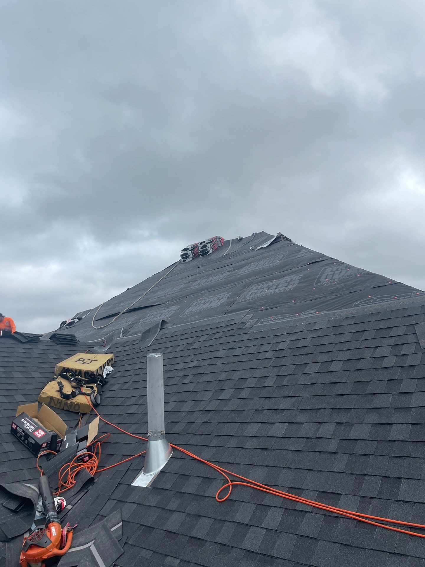 Roof Replacement Sugarland by Roof Repair Company