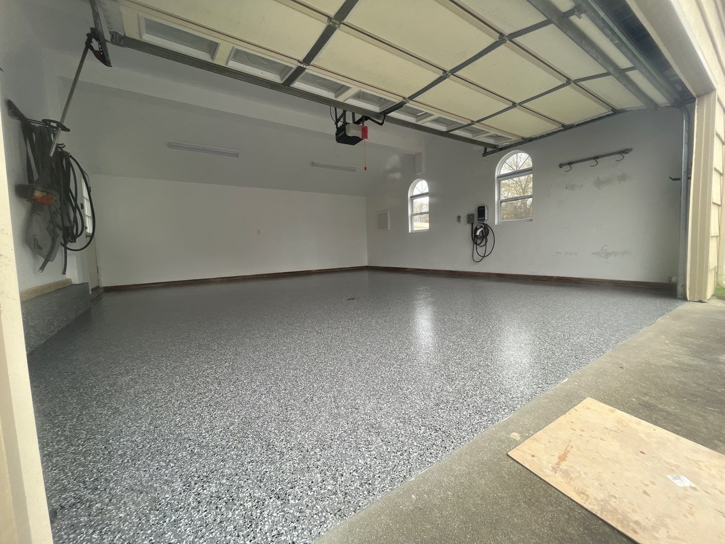 Garage in Shrewsbury, MA 01545 by Symphony Concrete Coatings