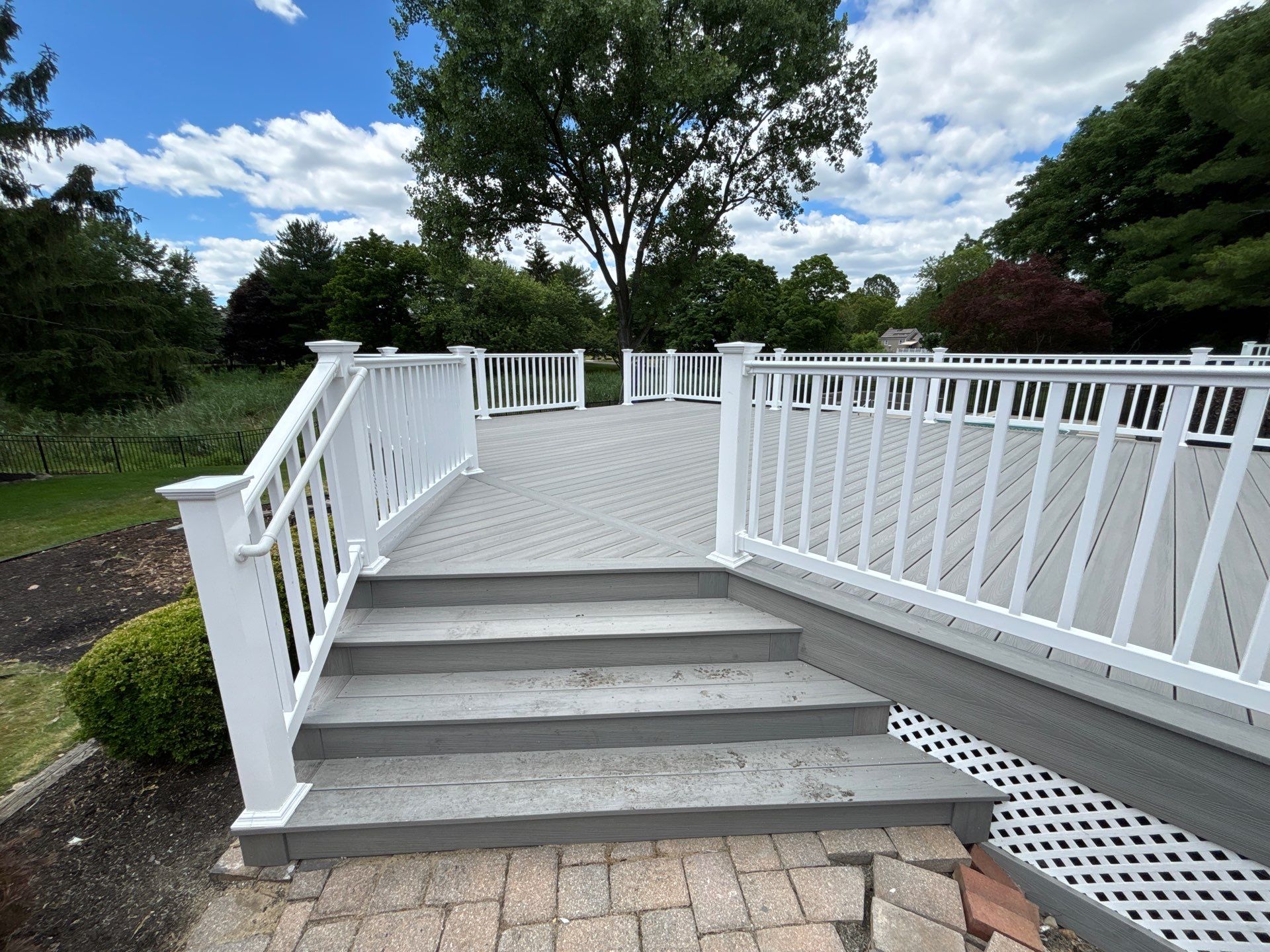 New Deck in Middletown Township, New Jersey by deck guardian